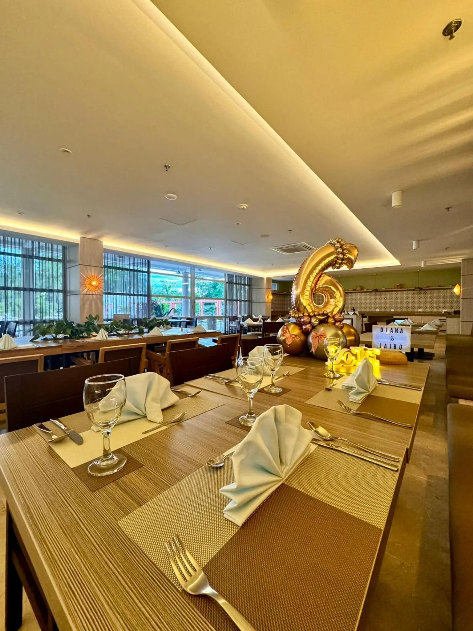 Restaurant/places to eat in Hotel Morúa