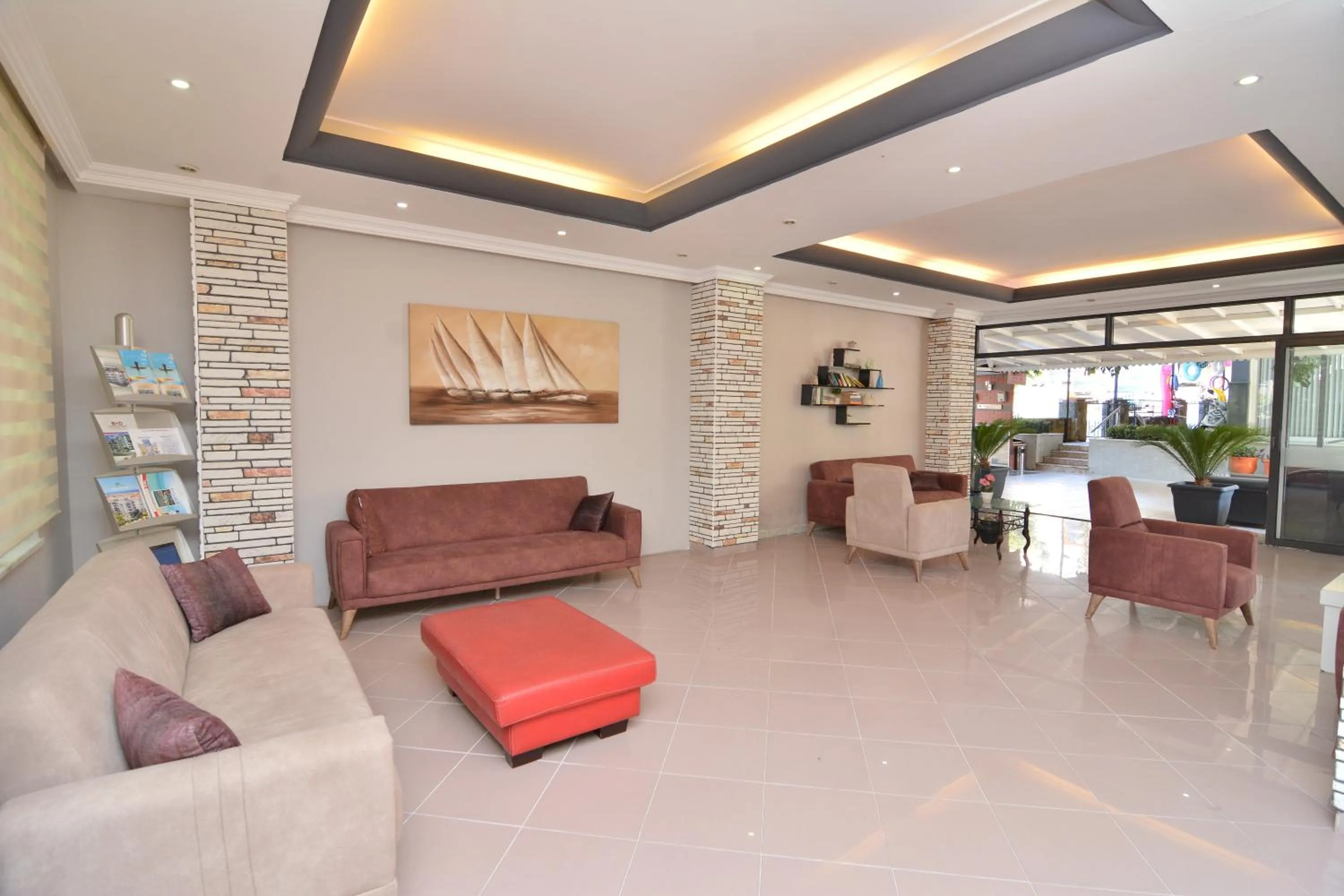 Lobby or reception in Rose Garden Apart Hotel