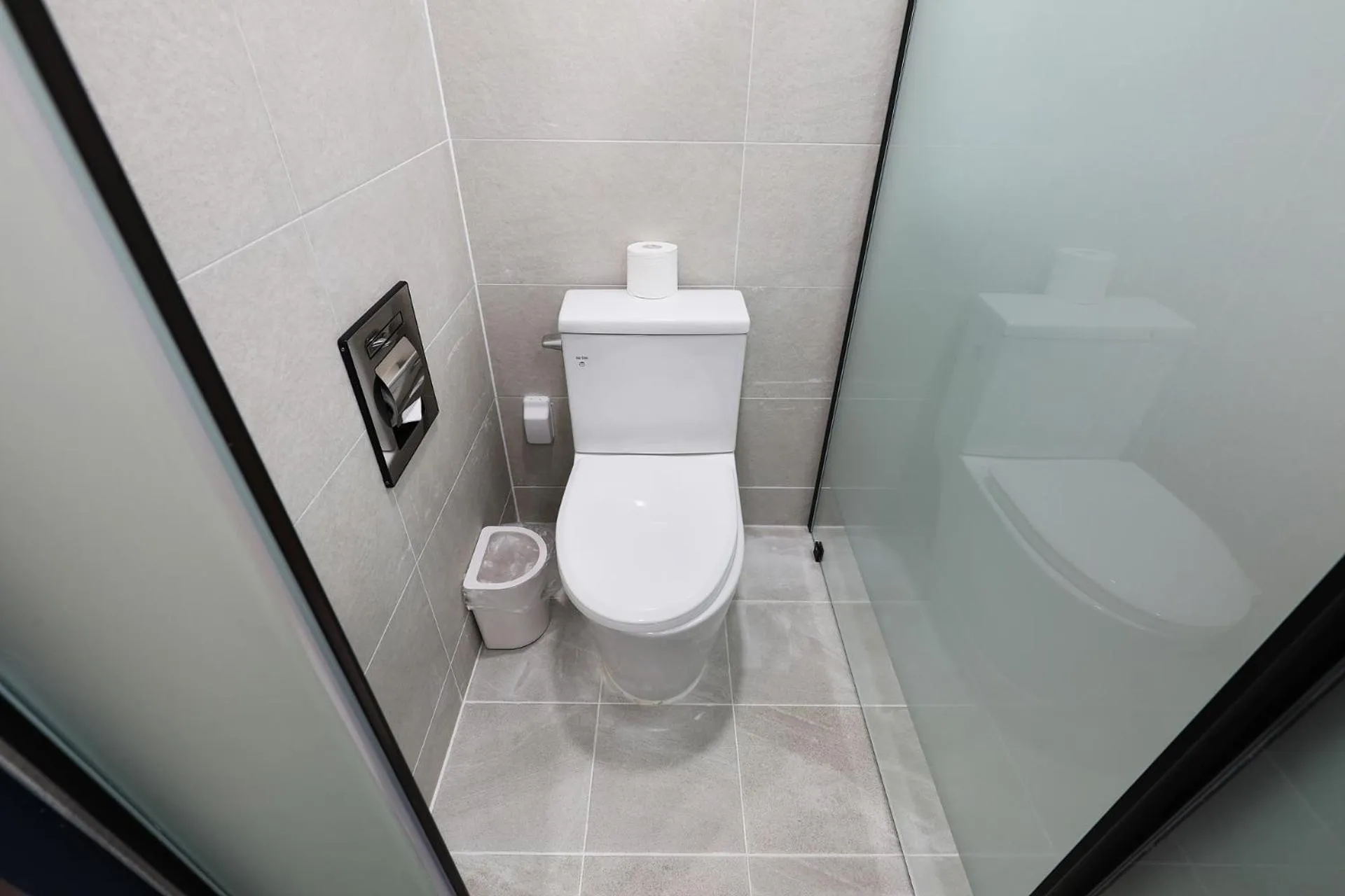 Toilet in Mokpo Ocean Hotel