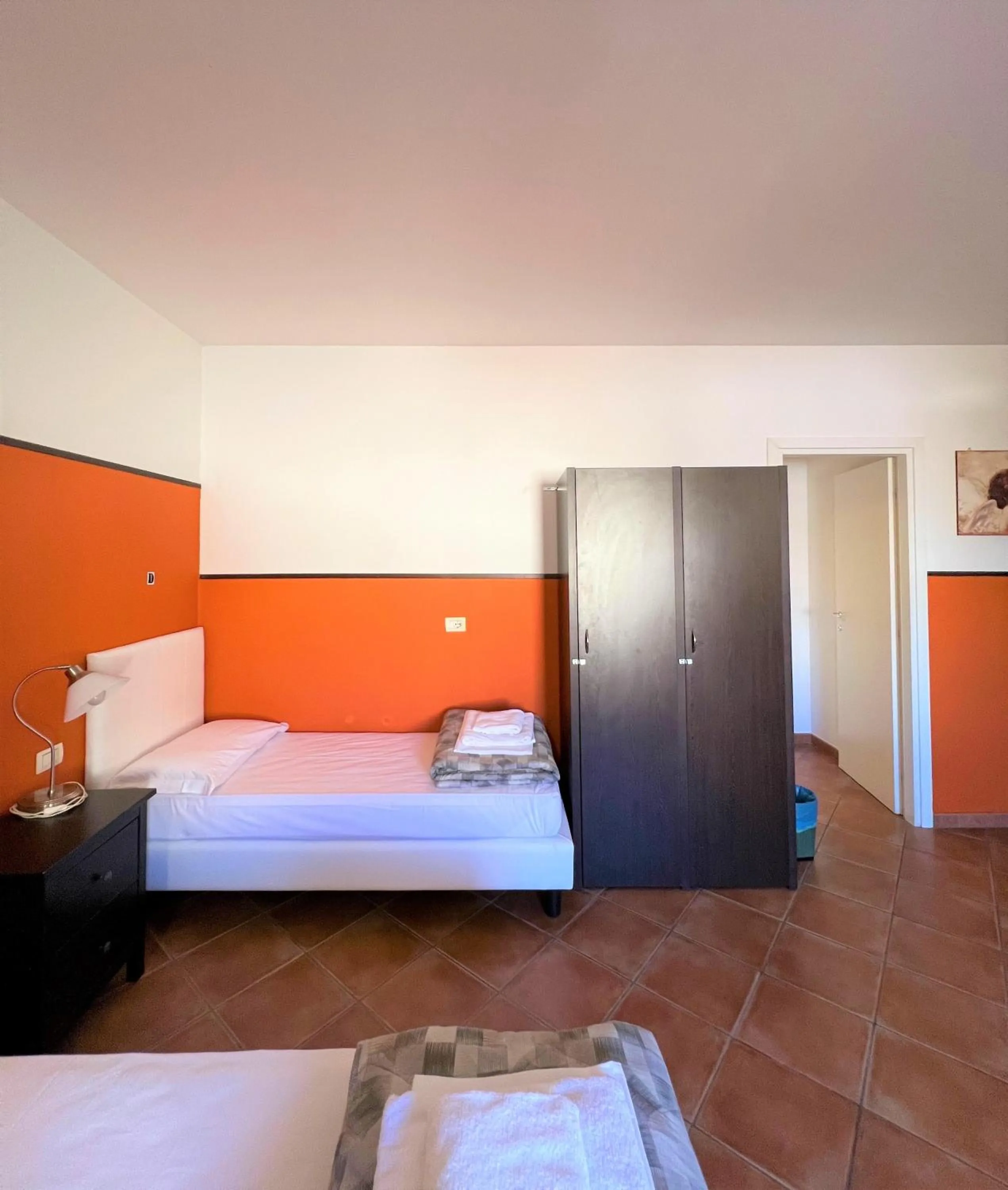 Bed in Emerald Palace