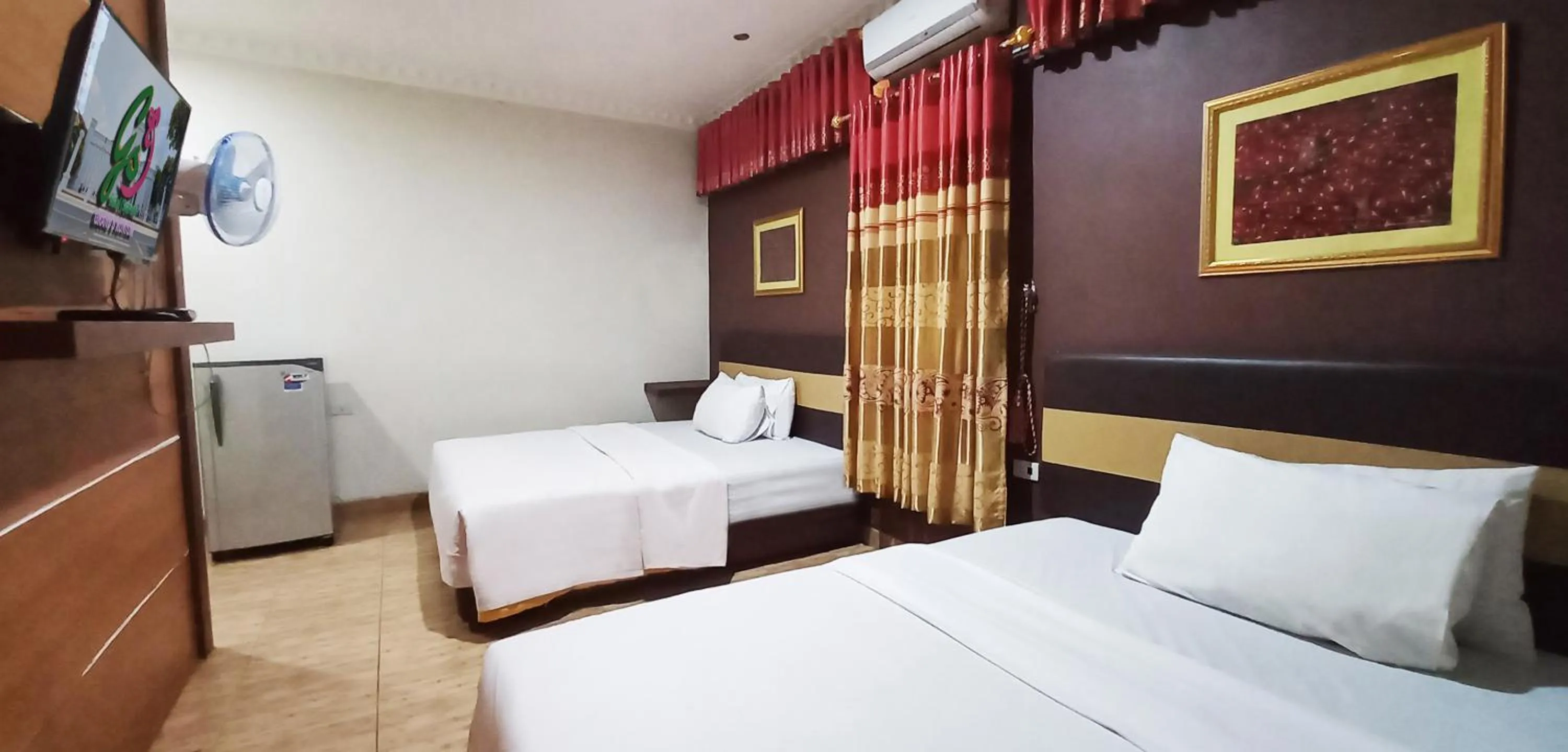 Bedroom, Bed in Hotel Syariah GS HERITAGE, Kota Metro