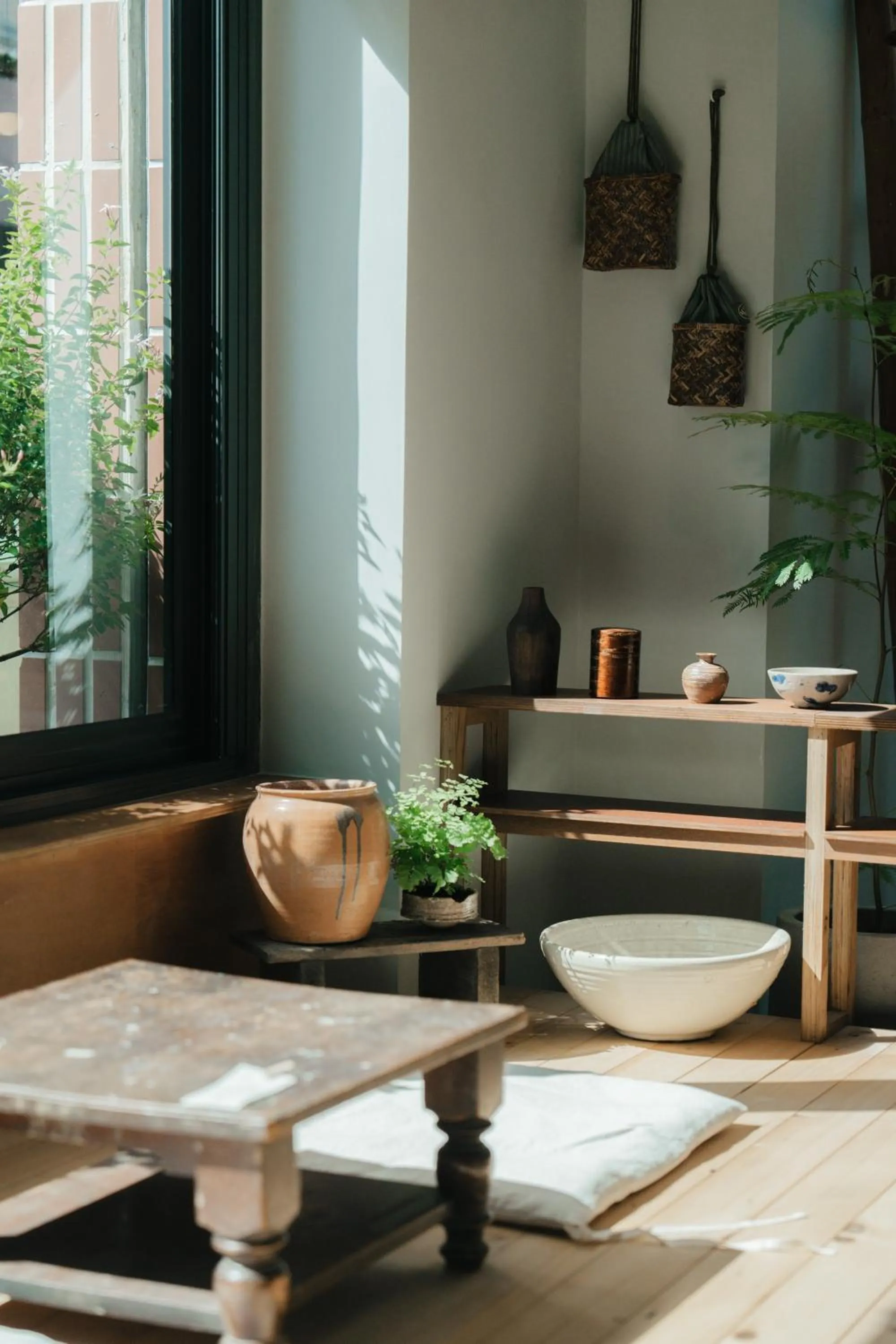 Seating area in Norden Ruder Hostel Taitung Branch 2