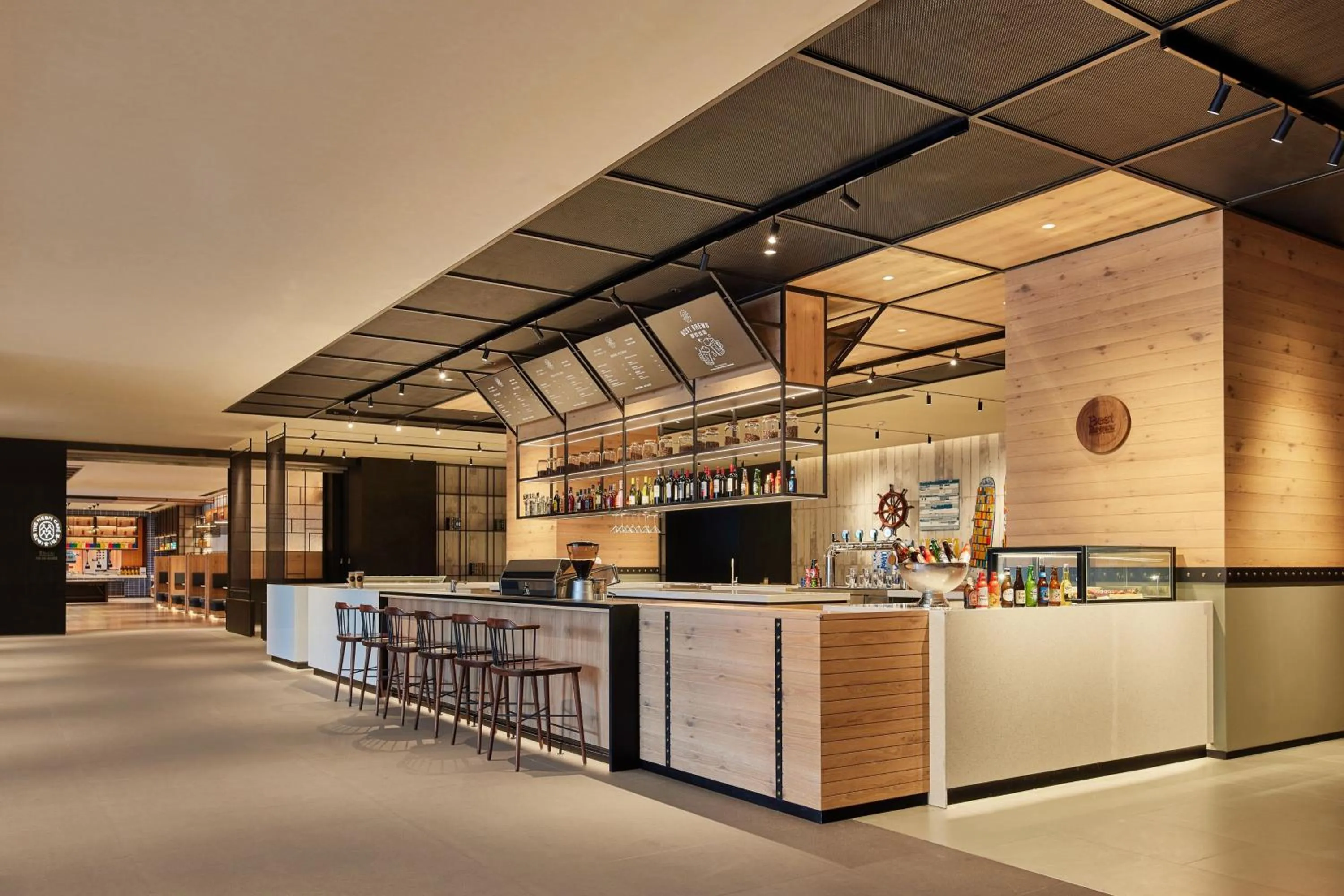 Lobby or reception in Four Points by Sheraton Nantong, Haimen