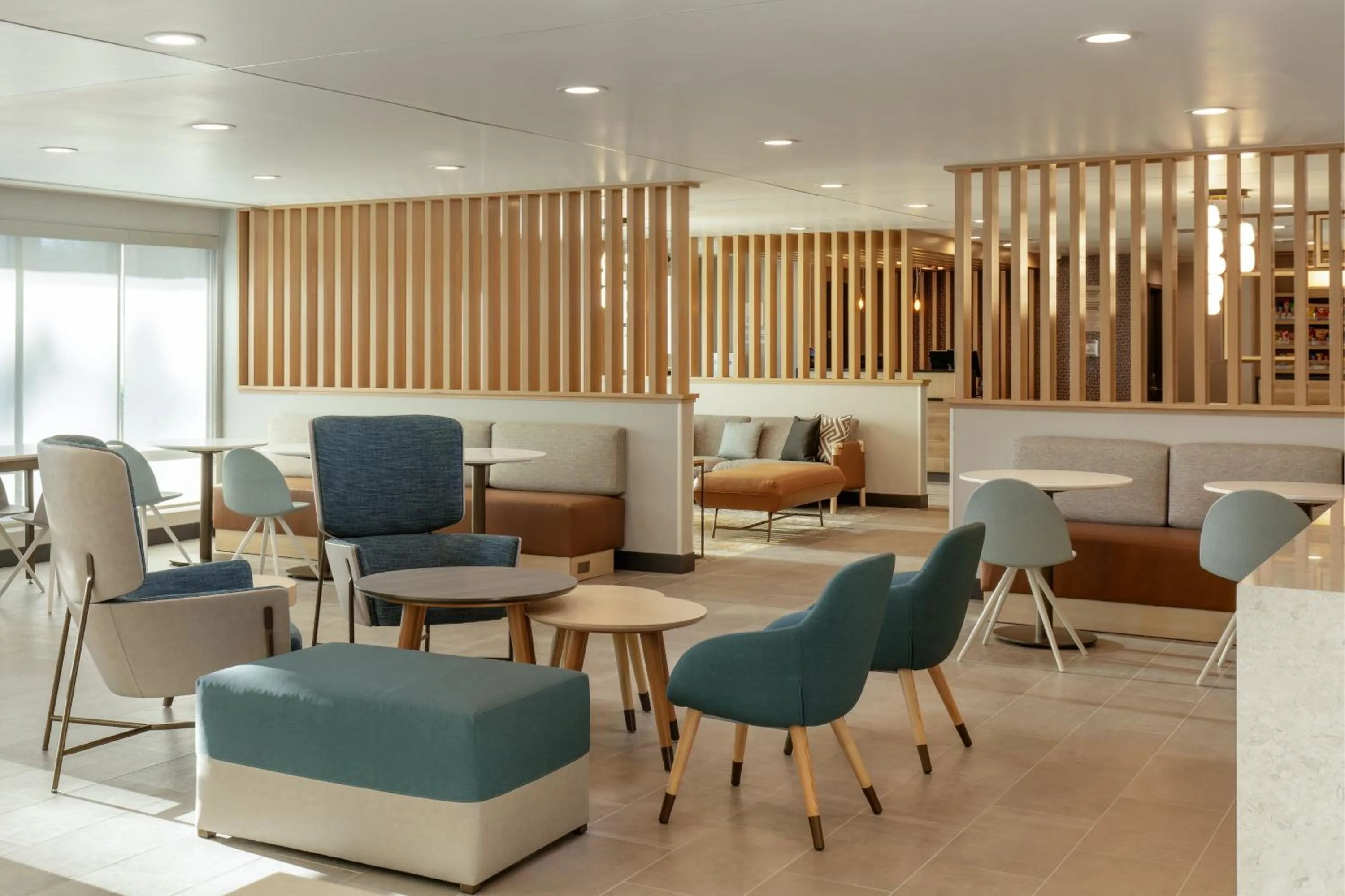 Breakfast in TownePlace Suites by Marriott Denver North Thornton