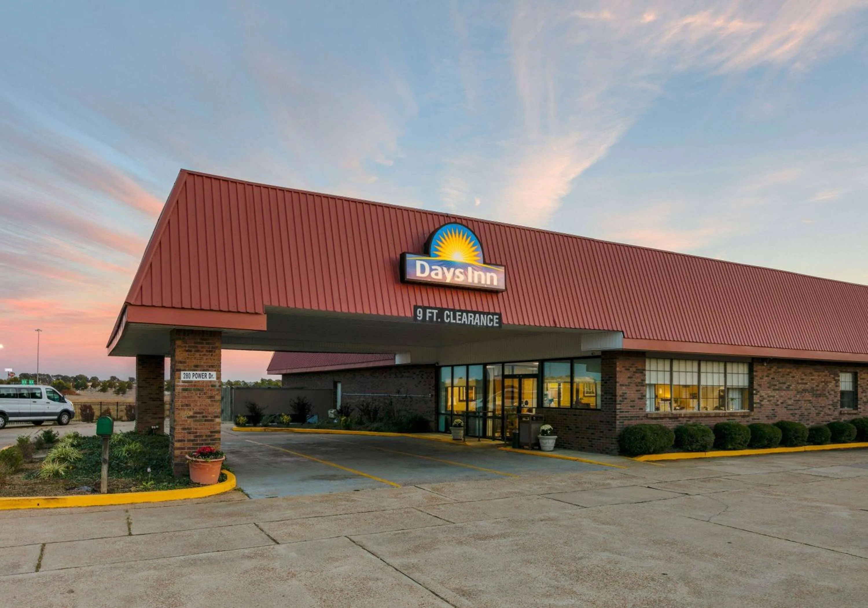 Property building in Days Inn by Wyndham Batesville