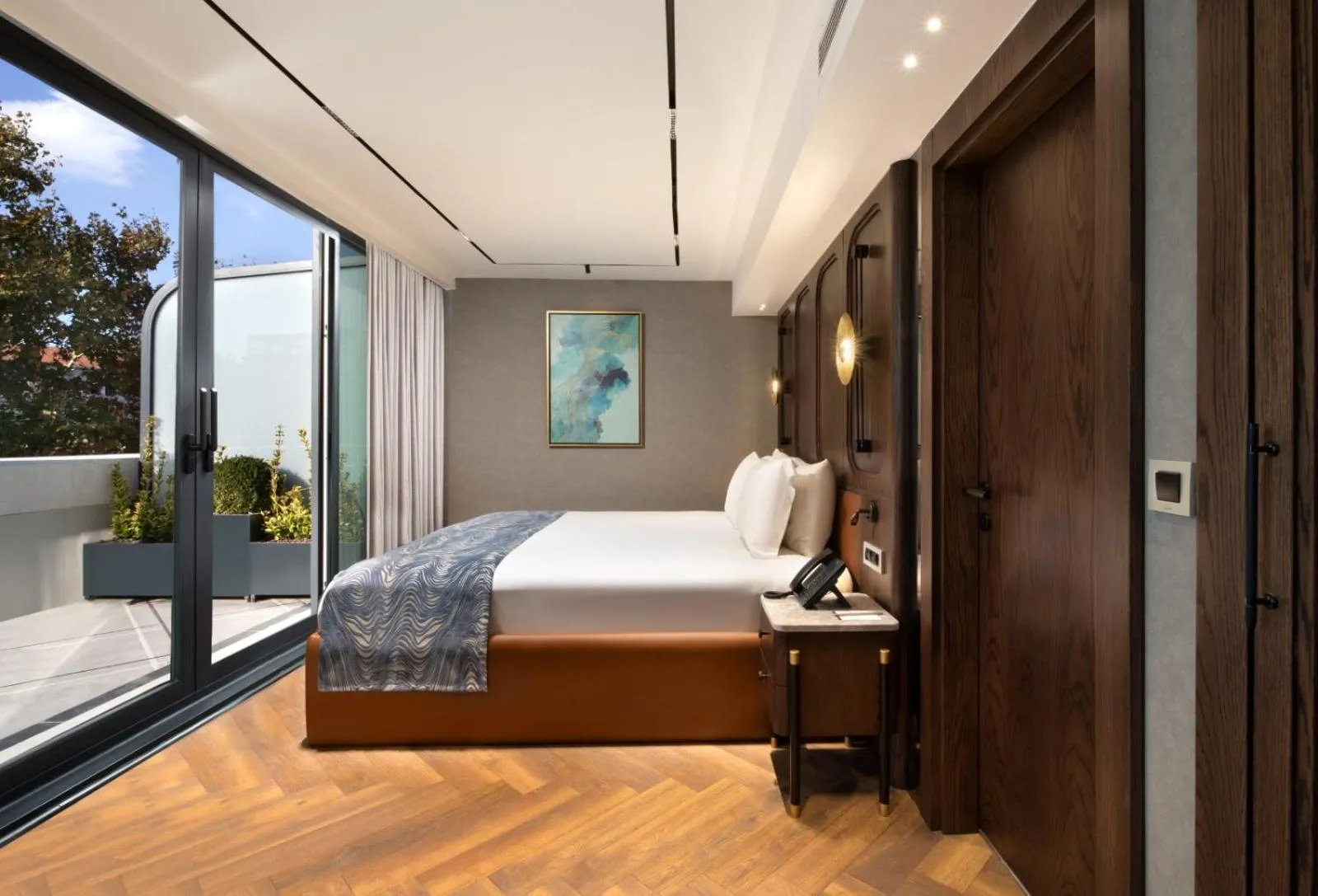 Bed in Bentley Hotel Old City-Special Class