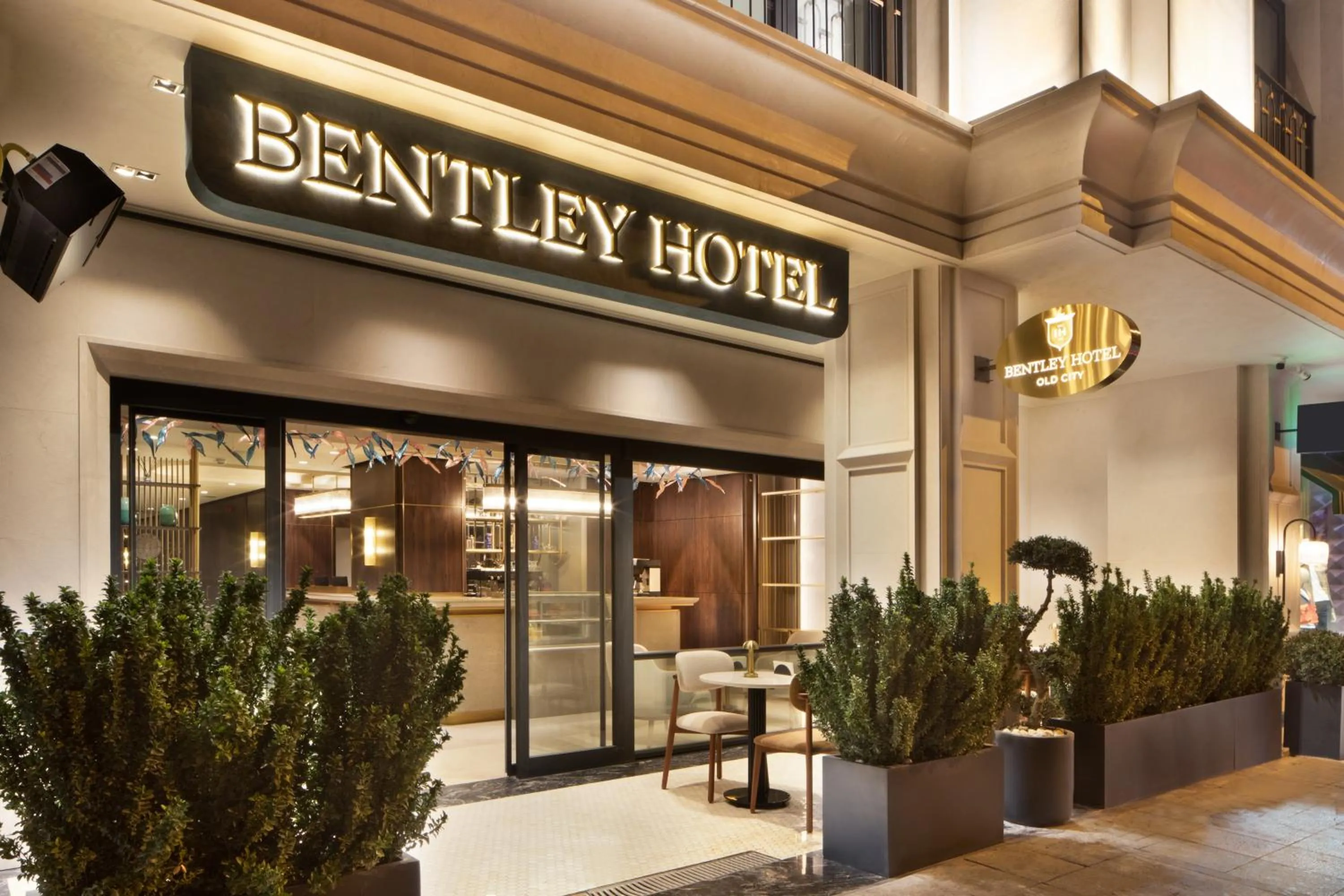 Property building in Bentley Hotel Old City-Special Class