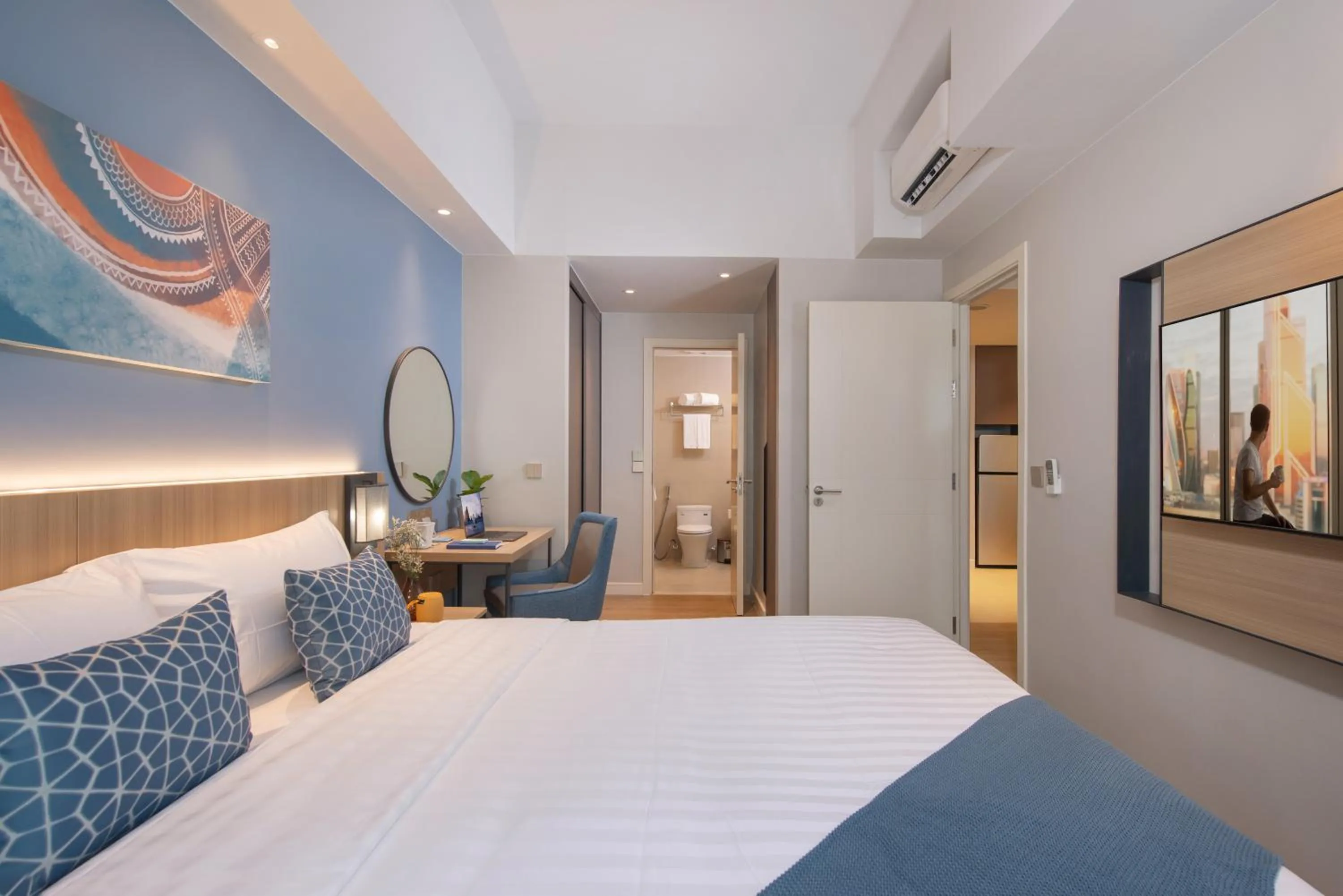 Bedroom, Bed in Citadines Roces Quezon City