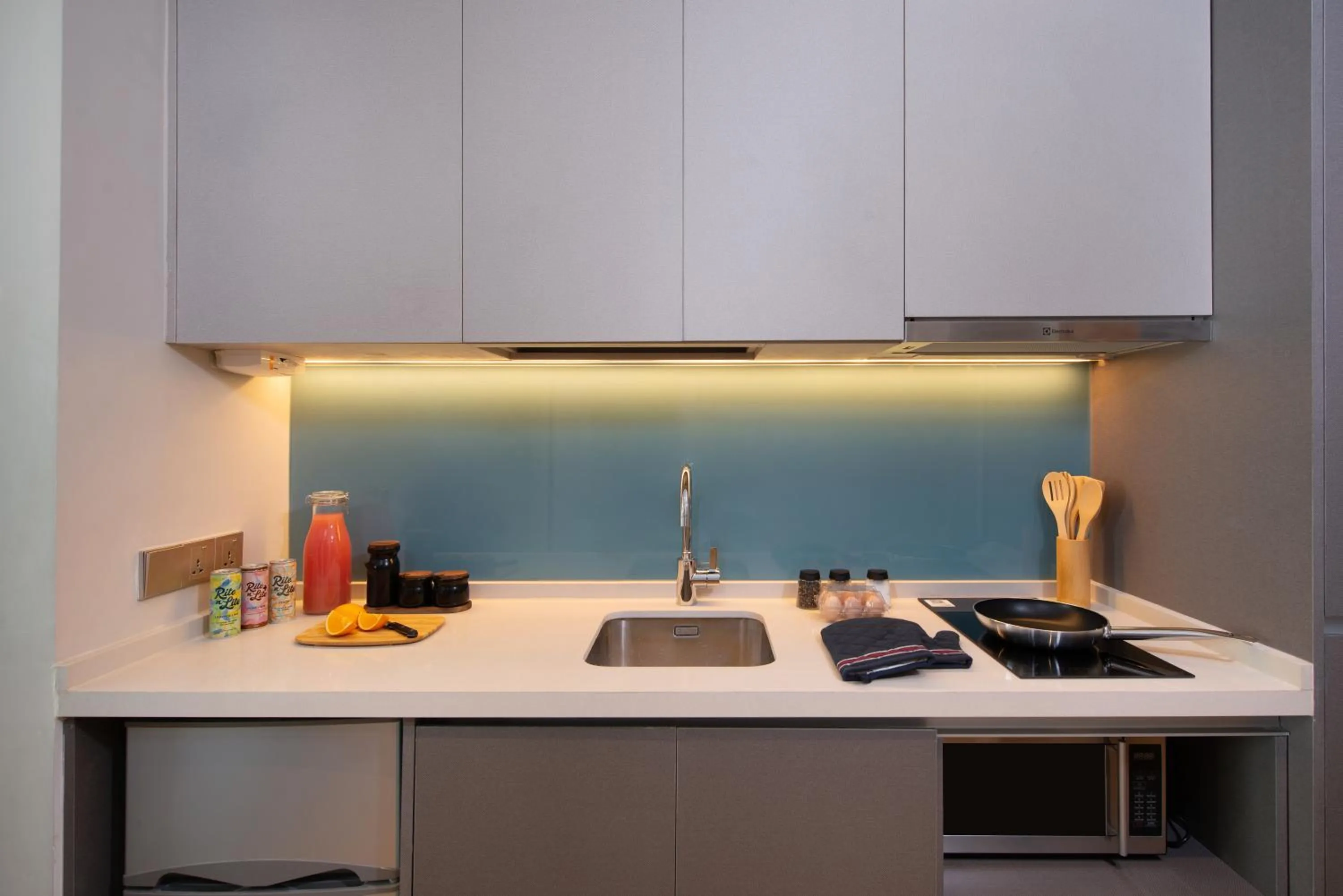 Kitchen or kitchenette in Citadines Roces Quezon City