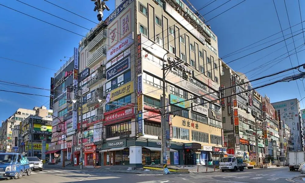 Property building in Changwon Hotel Baba