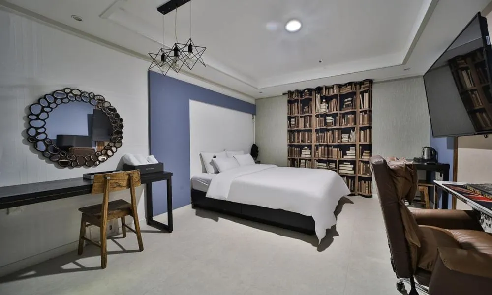 Photo of the whole room in Changwon Hotel Baba