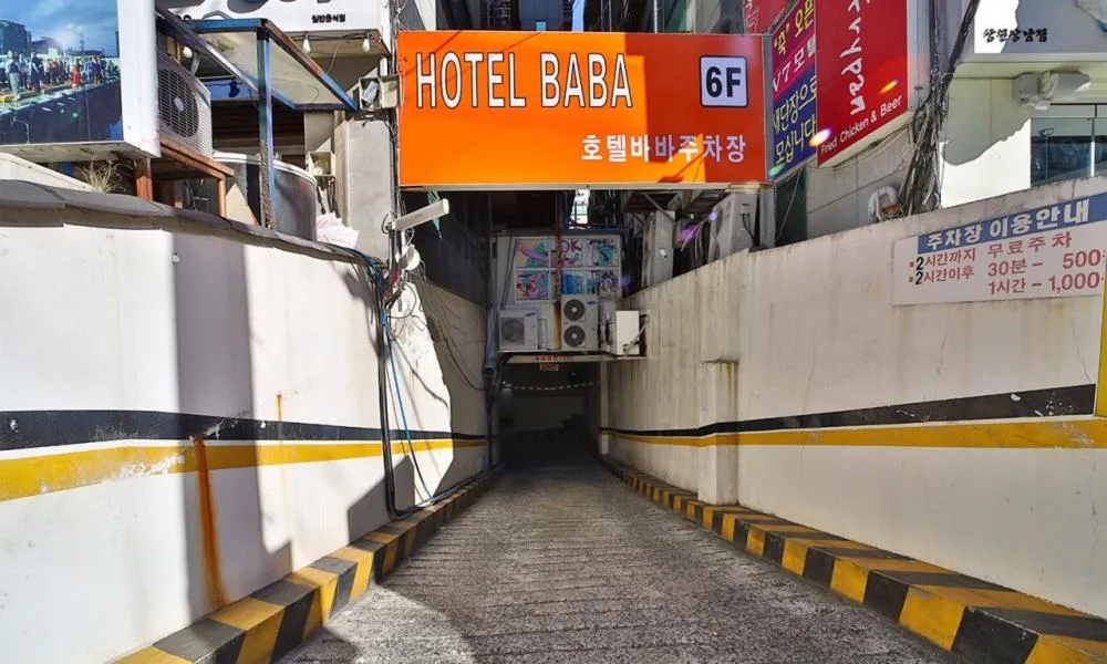 Parking in Changwon Hotel Baba