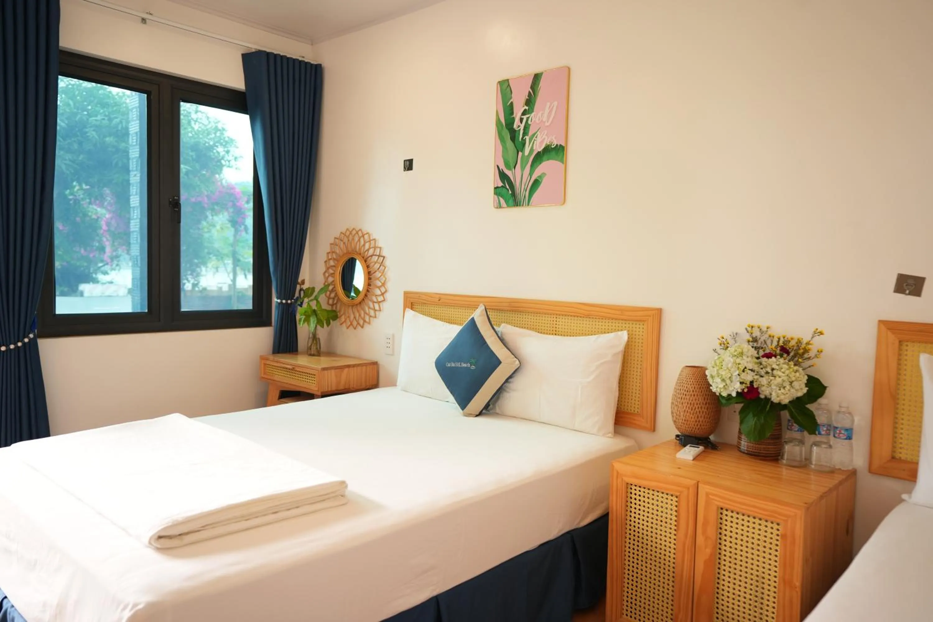 Bed in Woodstock Beach Camp