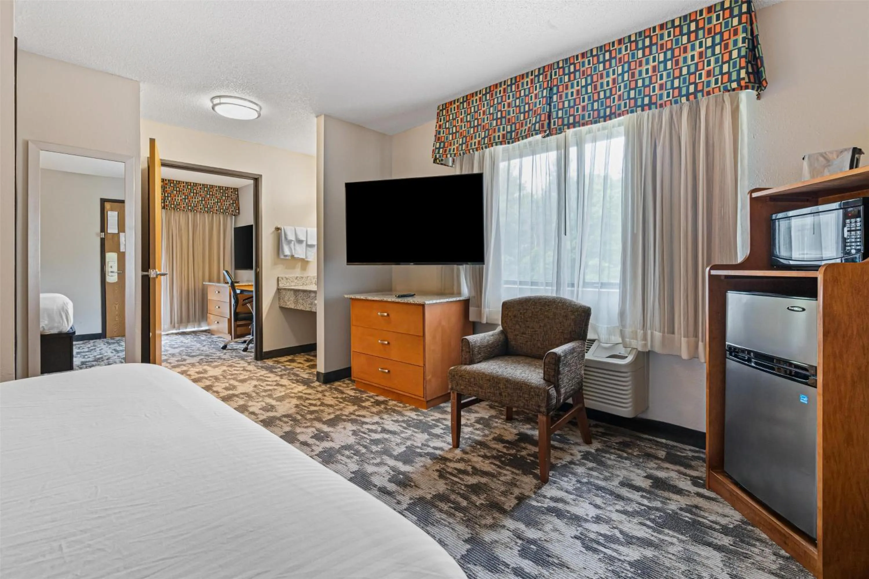 Bedroom, Bed in Best Western Ambassador Inn & Suites