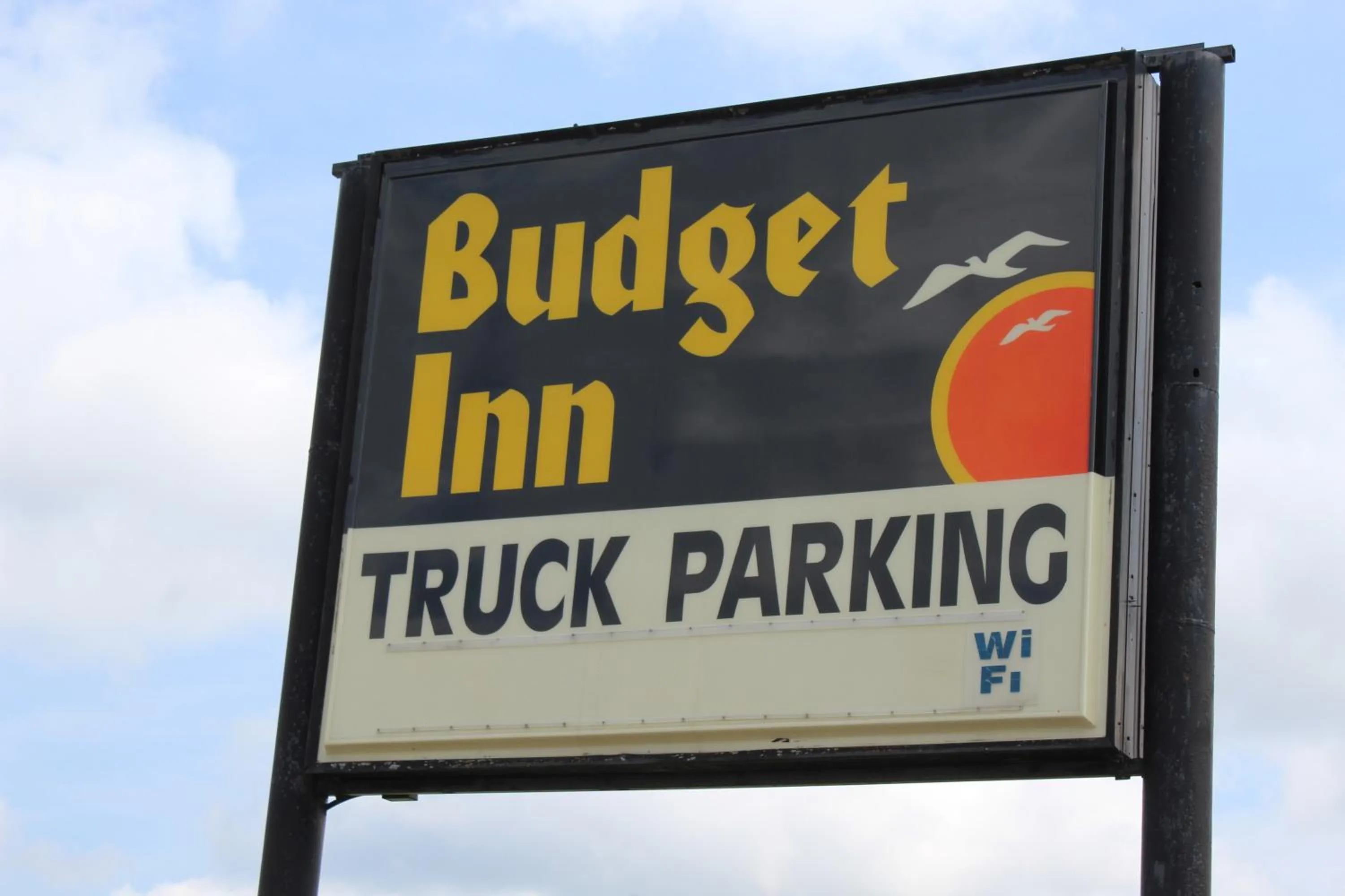 Property logo or sign in The Perrysburg Budget Inn
