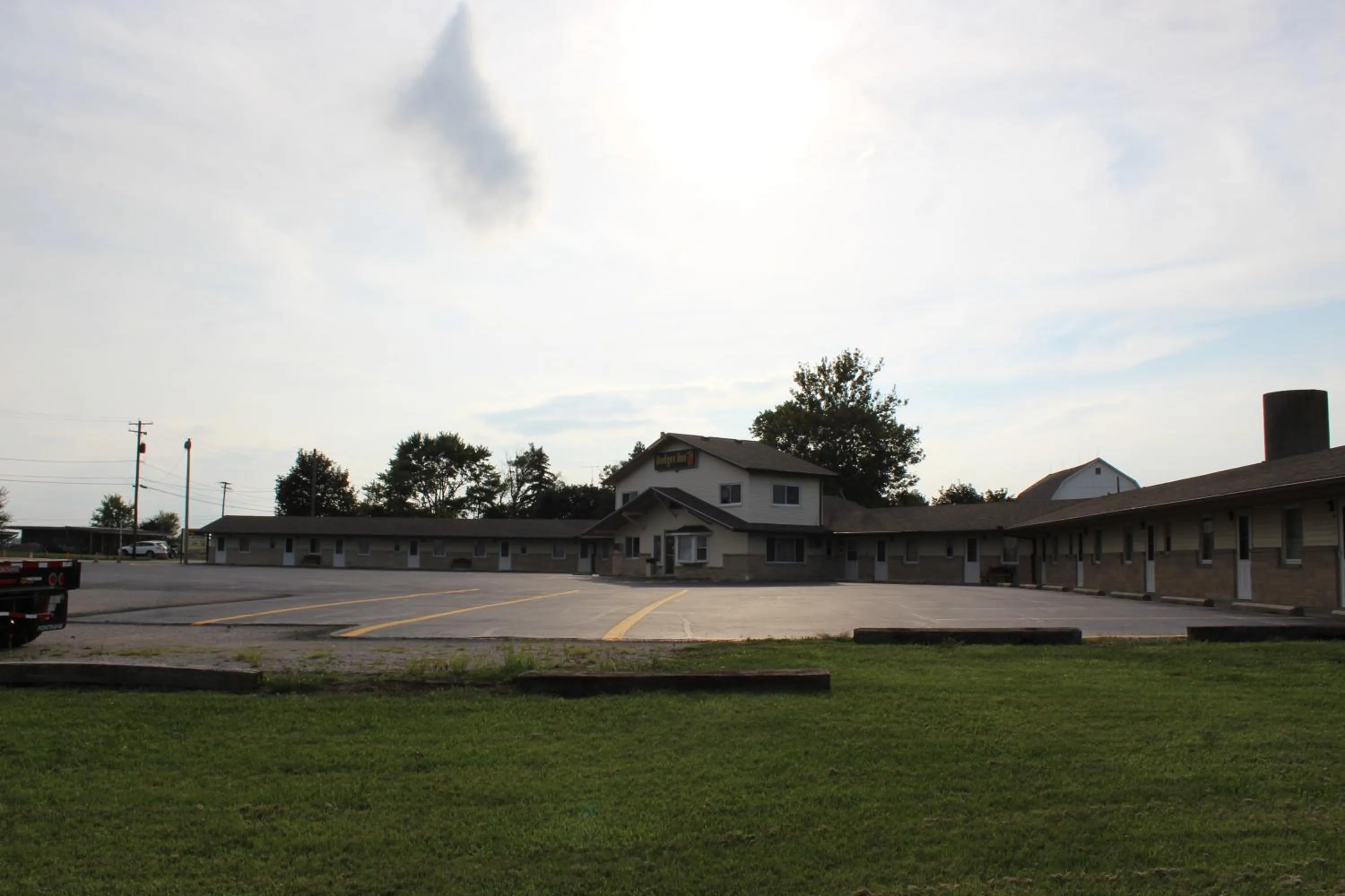 The Perrysburg Budget Inn