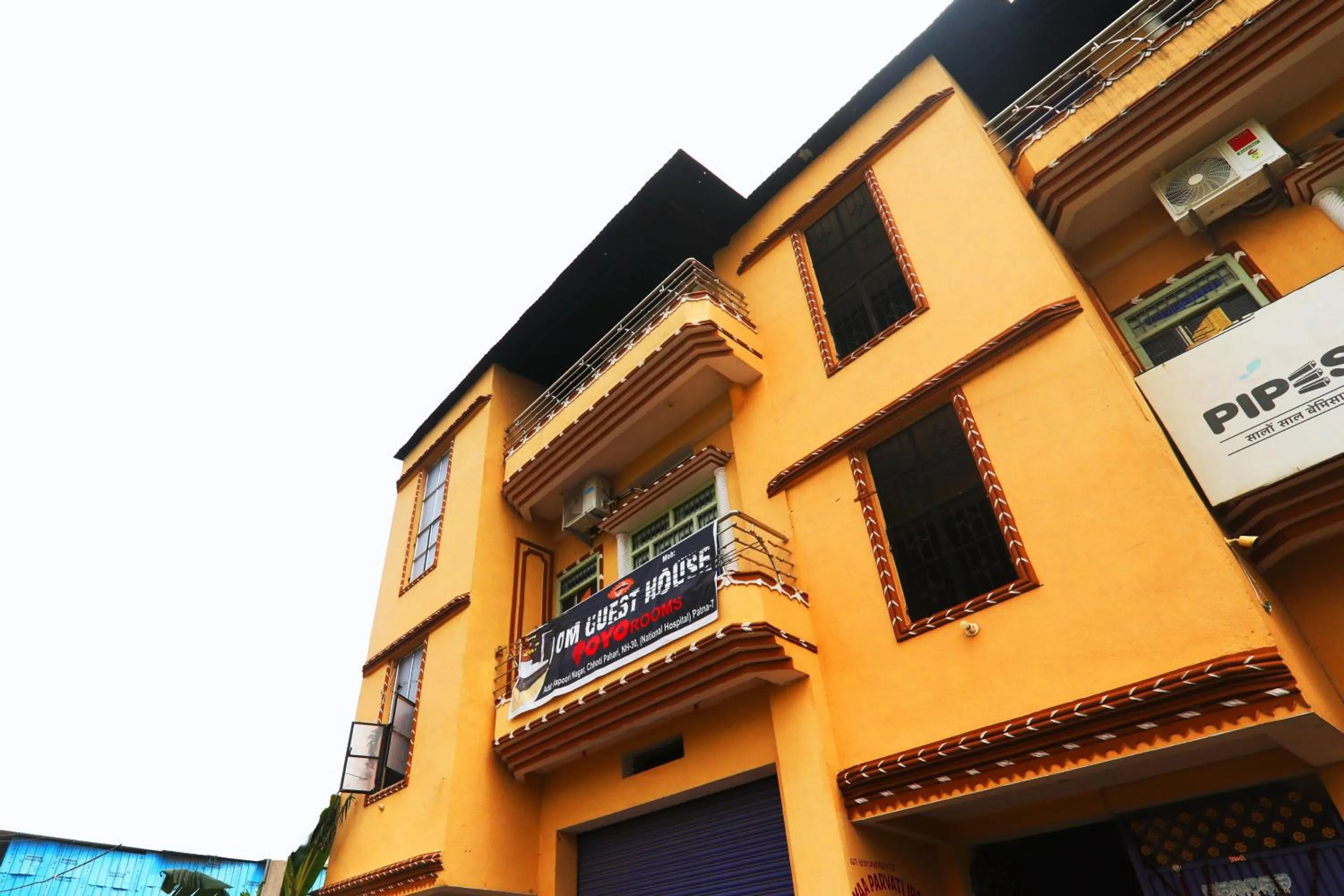 Facade/entrance in Hotel O OM Guest House