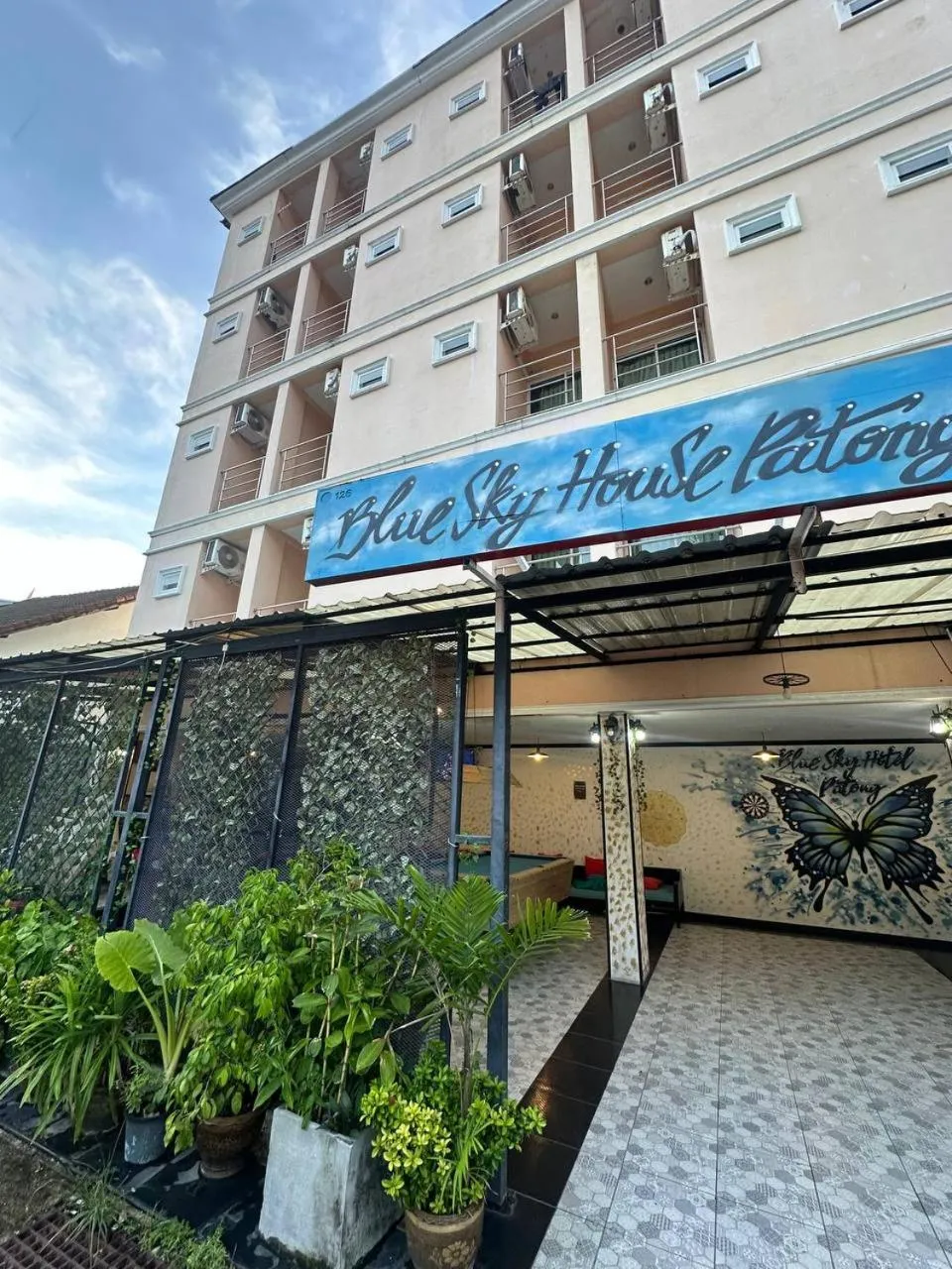 Blueskyhouse Patong