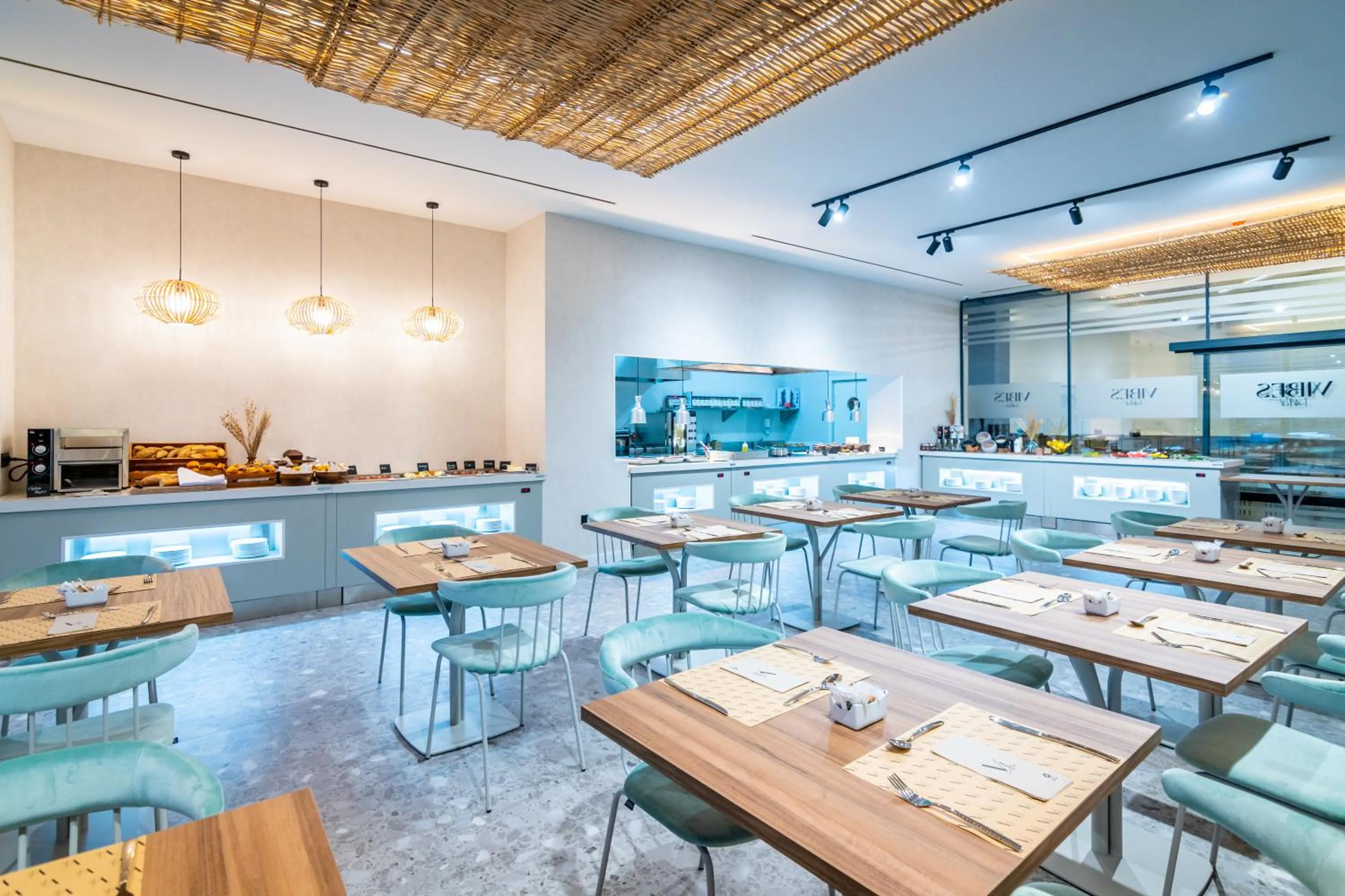 Restaurant/places to eat in Hotel Málaga Vibes