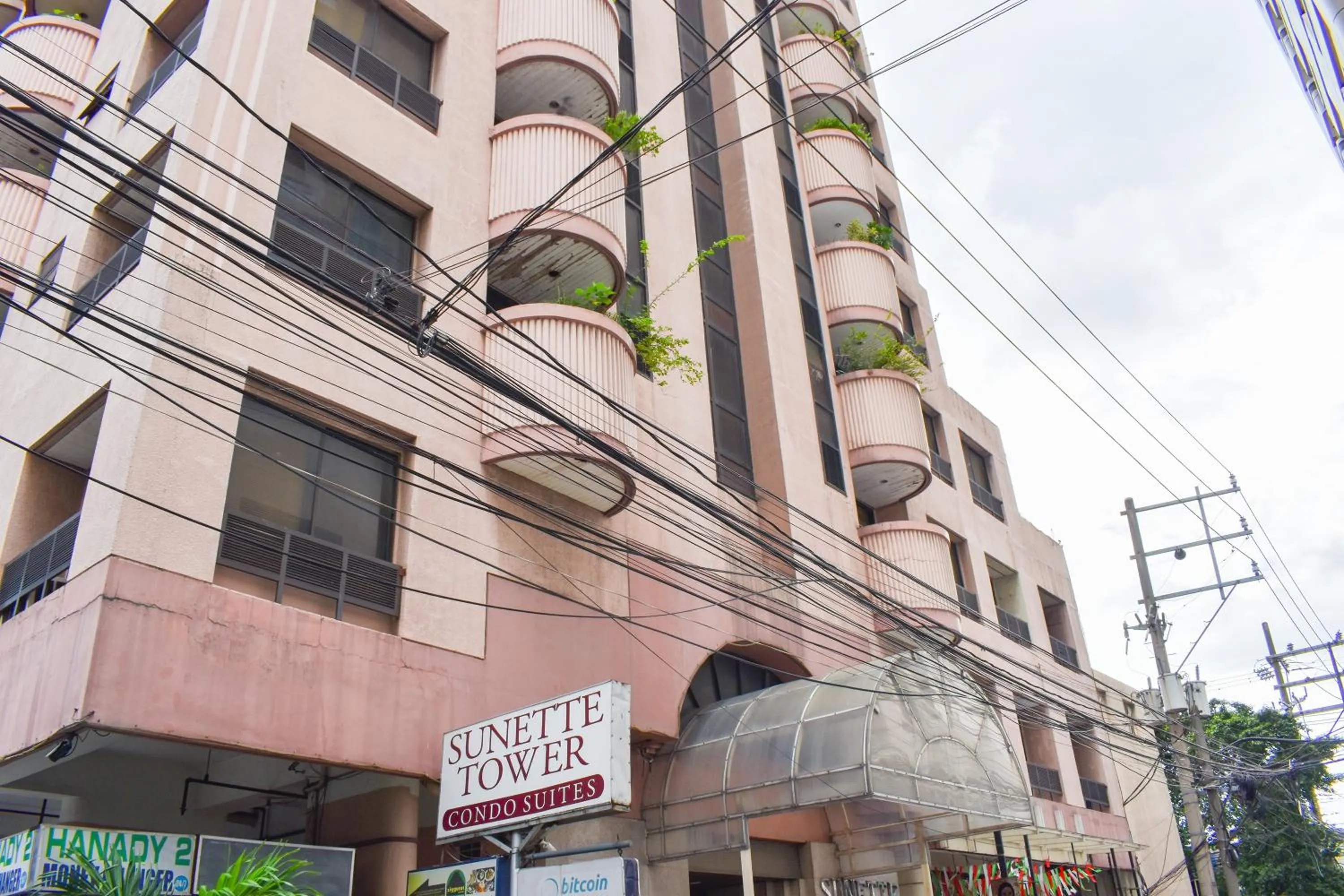 Property building in Sunette Tower Suites Makati