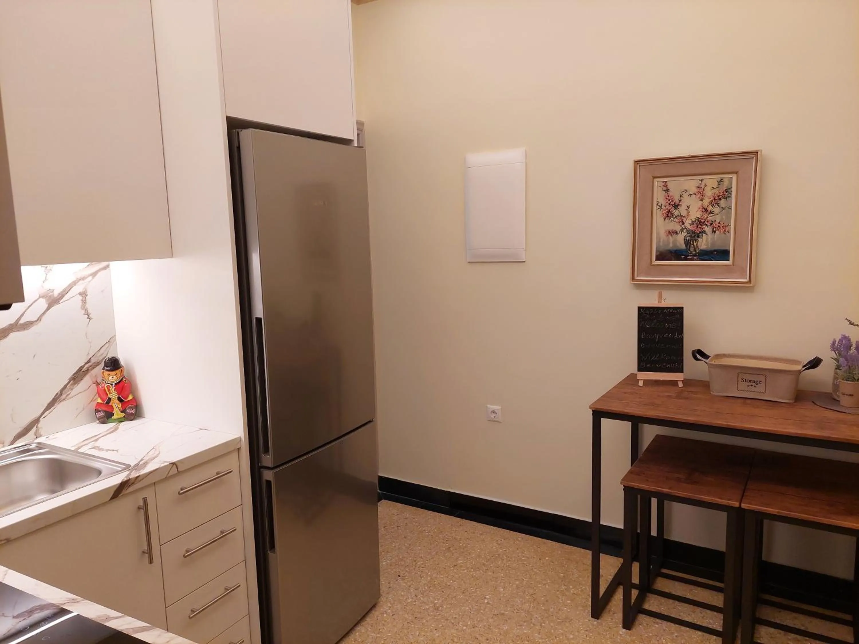 kitchen in BMV APARTMENTS