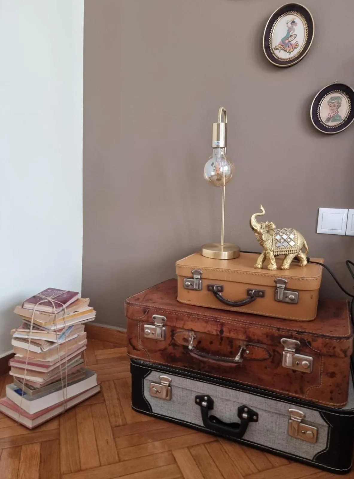 Library in BMV APARTMENTS