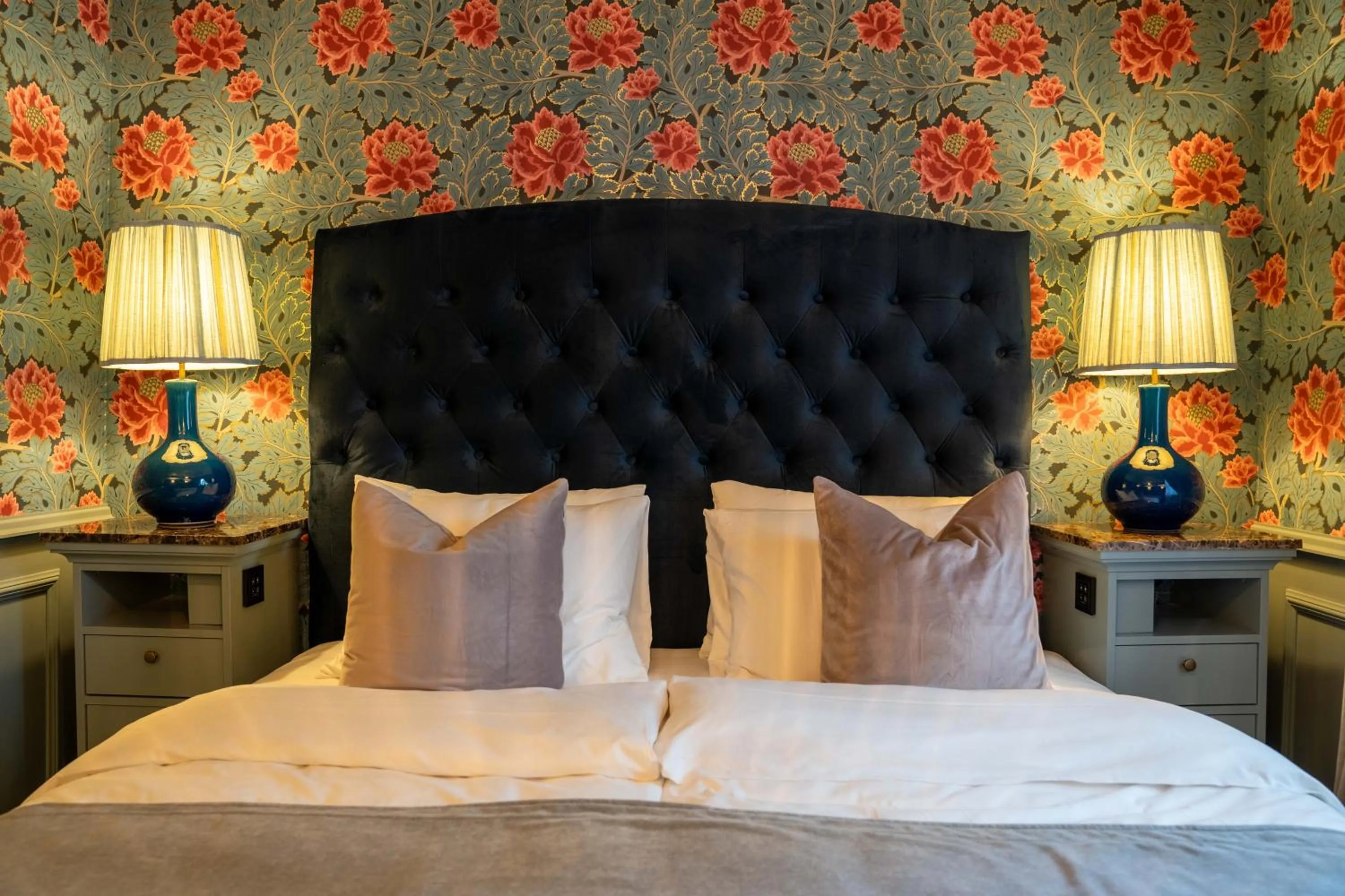 Bed in Charmante Skostredet Hôtel