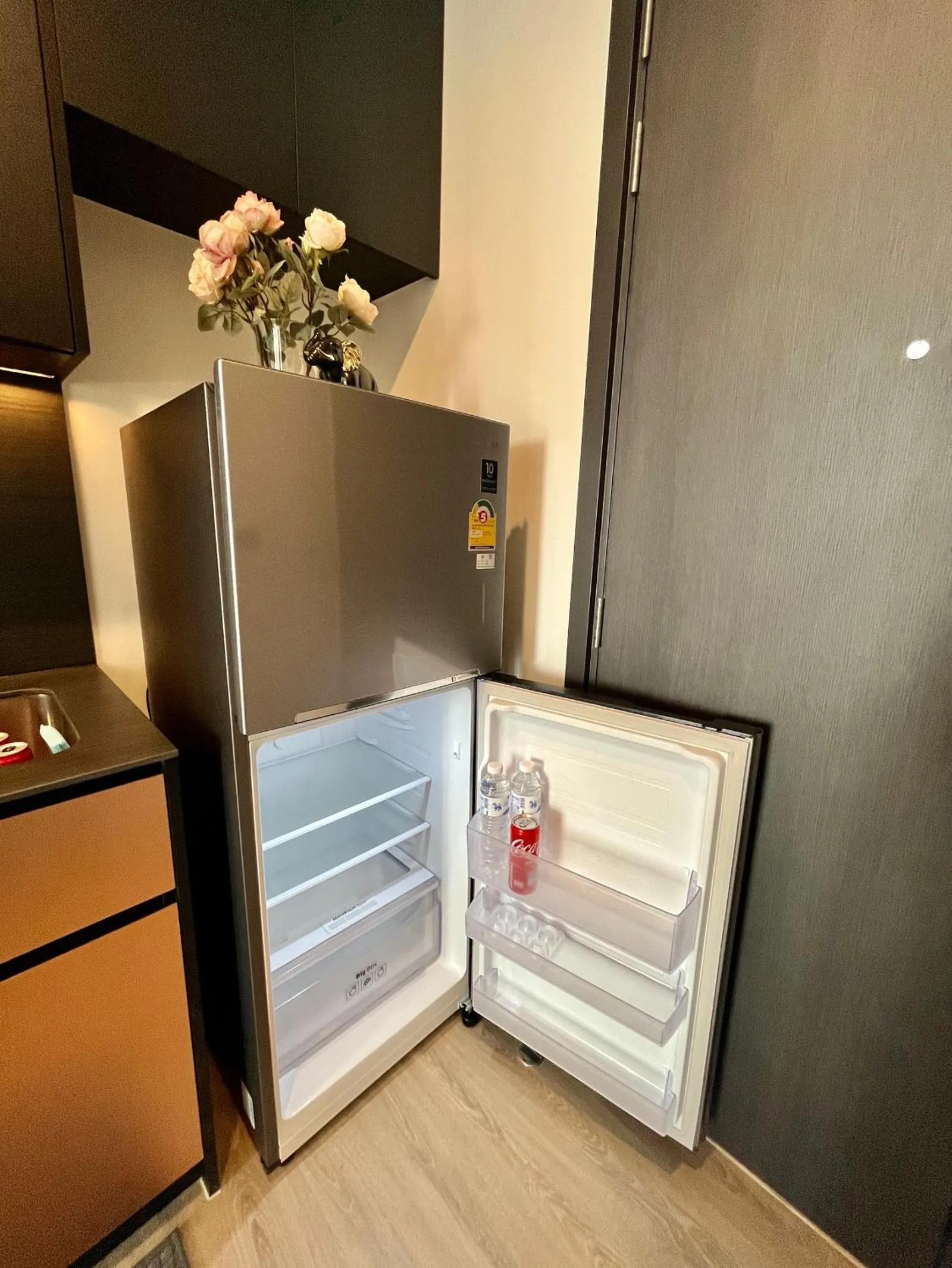 Kitchen or kitchenette in The EDGE Central Pattaya