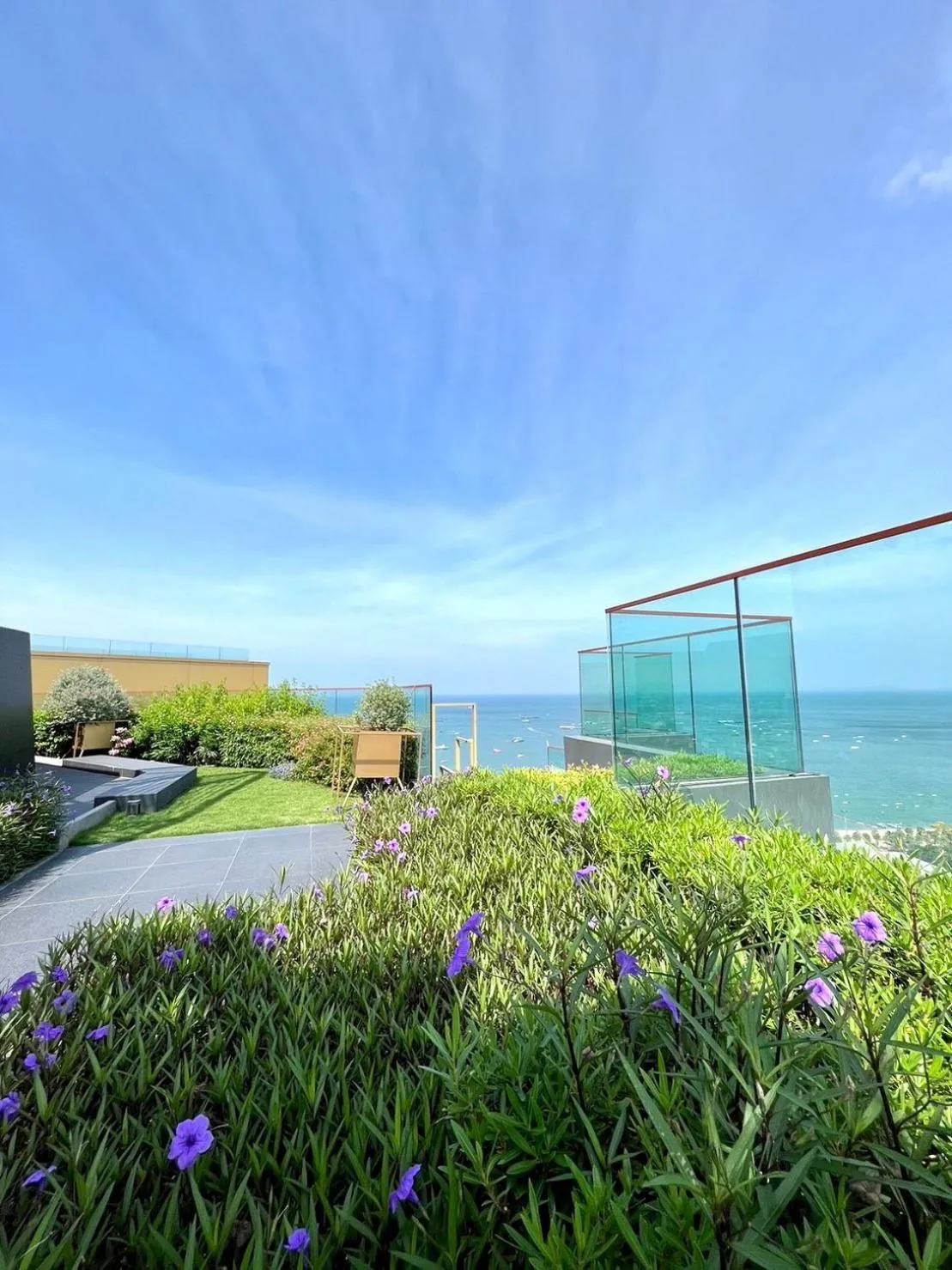 Garden view in The EDGE Central Pattaya