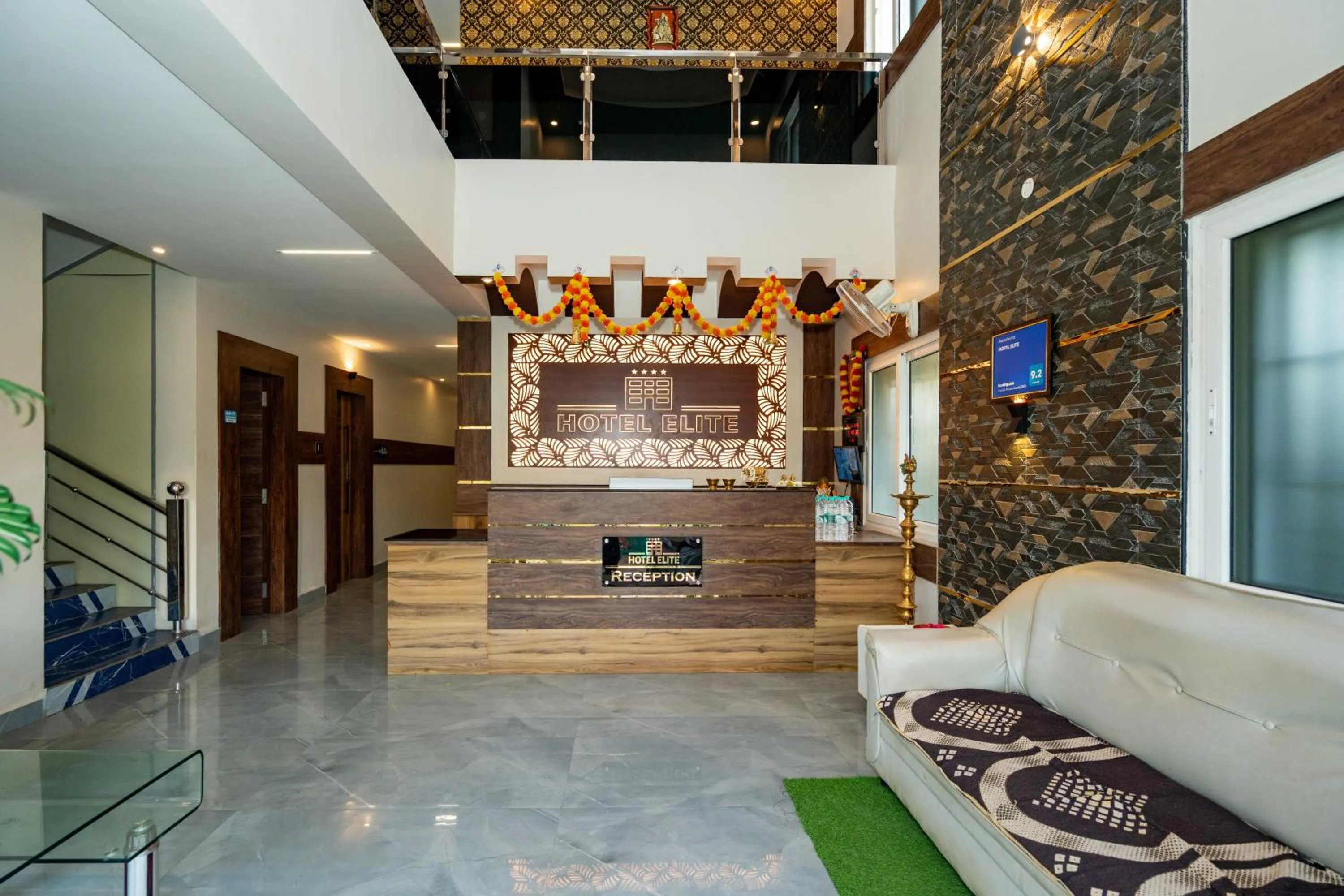 Lobby or reception in HOTEL ELITE