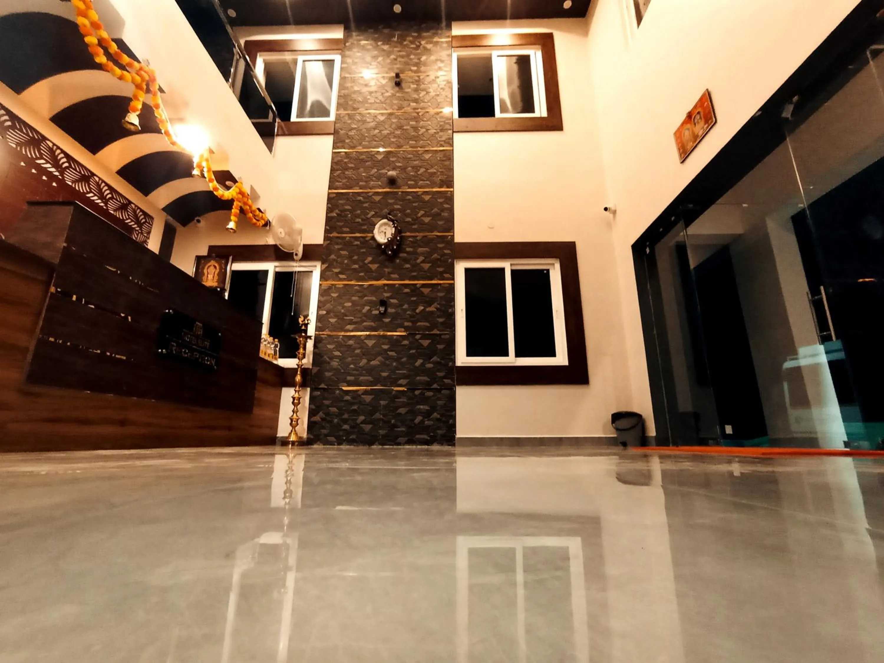 Lobby or reception in HOTEL ELITE