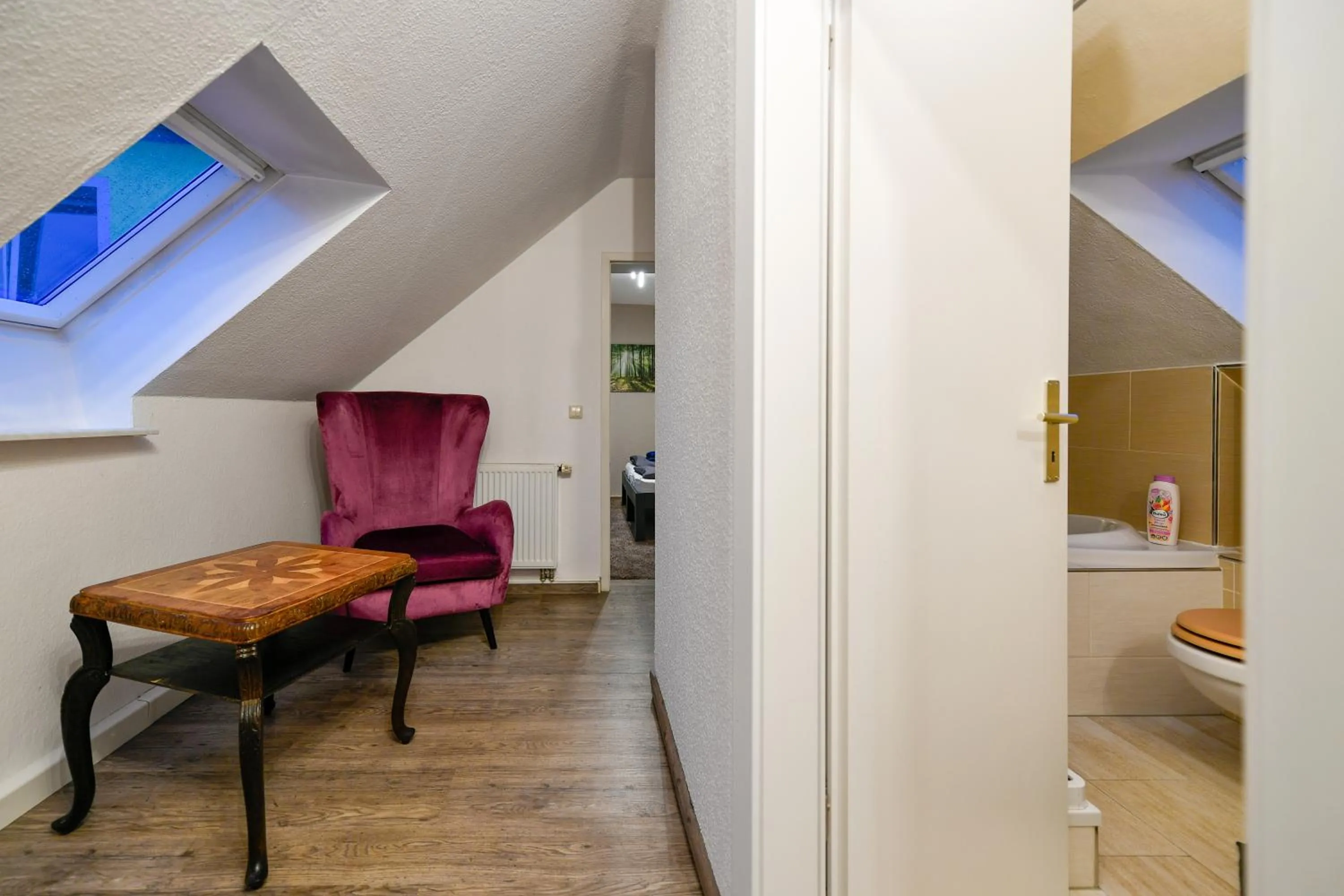 Seating area in Großes Spree Apartment, 3 Schlafzimmer bis 10 Personen, 4x KfZ Parkplatz, Terrasse, Waschtrockner, Wlan, Netflix