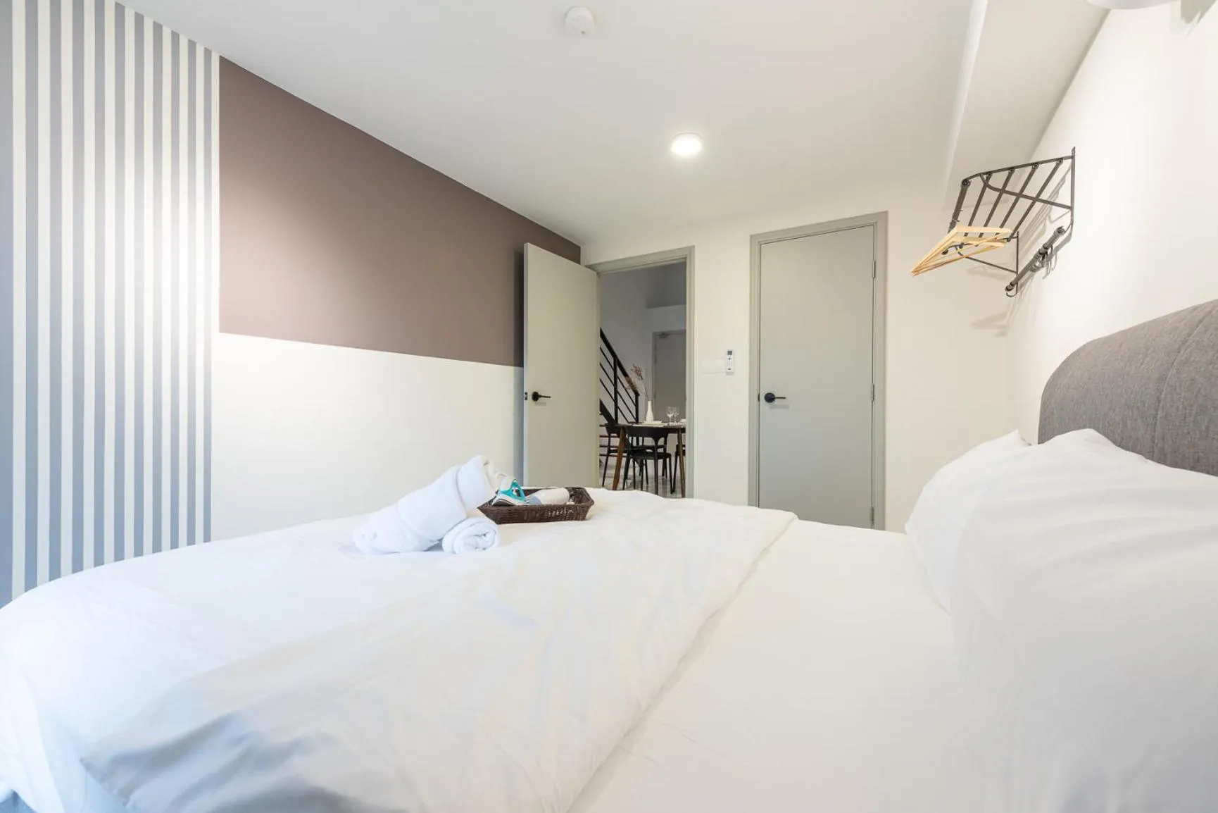 Bed in Arte Cheras by Minsu