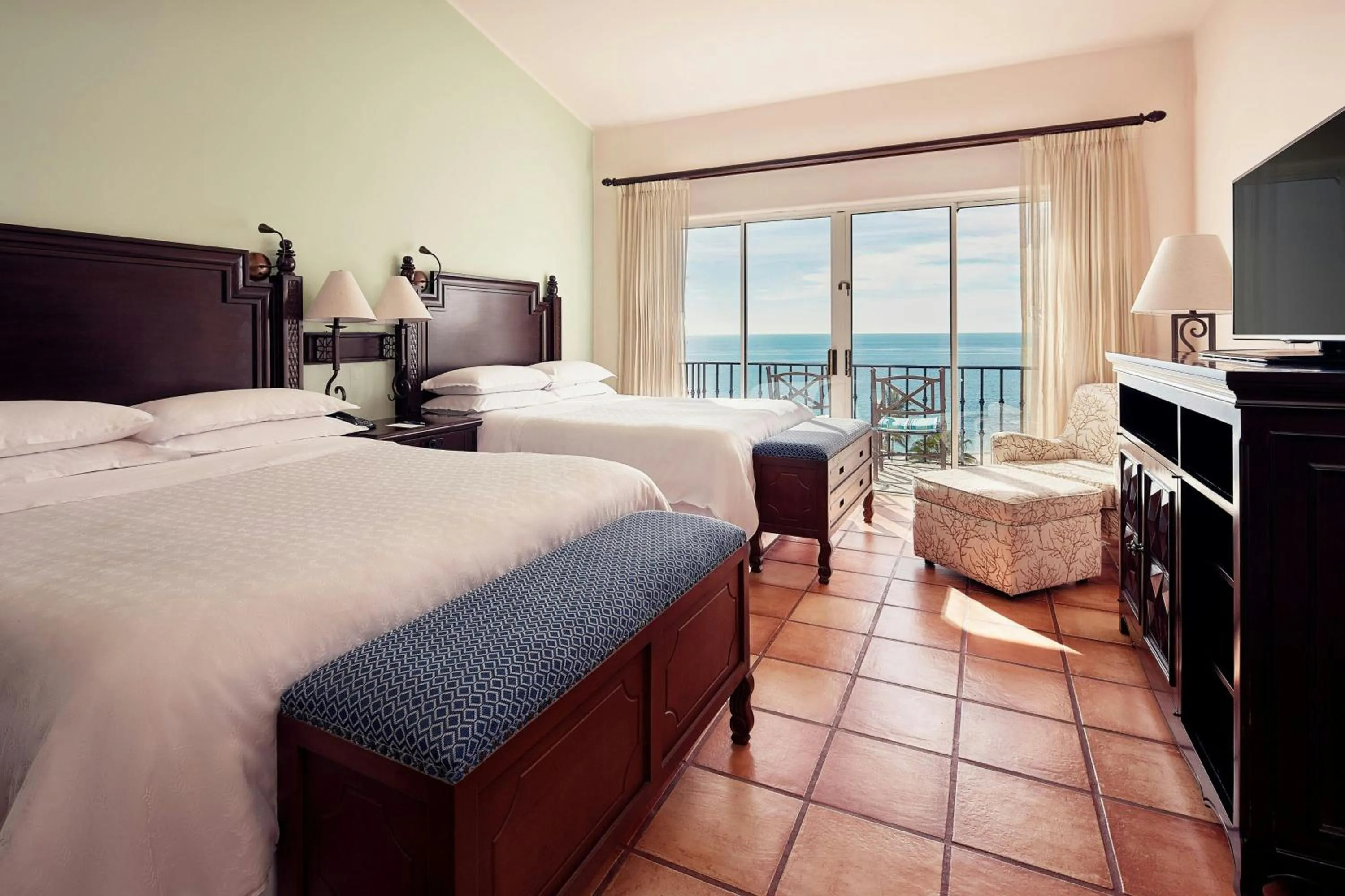 Photo of the whole room, Bed in Hacienda del Mar Los Cabos, an Autograph Collection All-Inclusive Resort