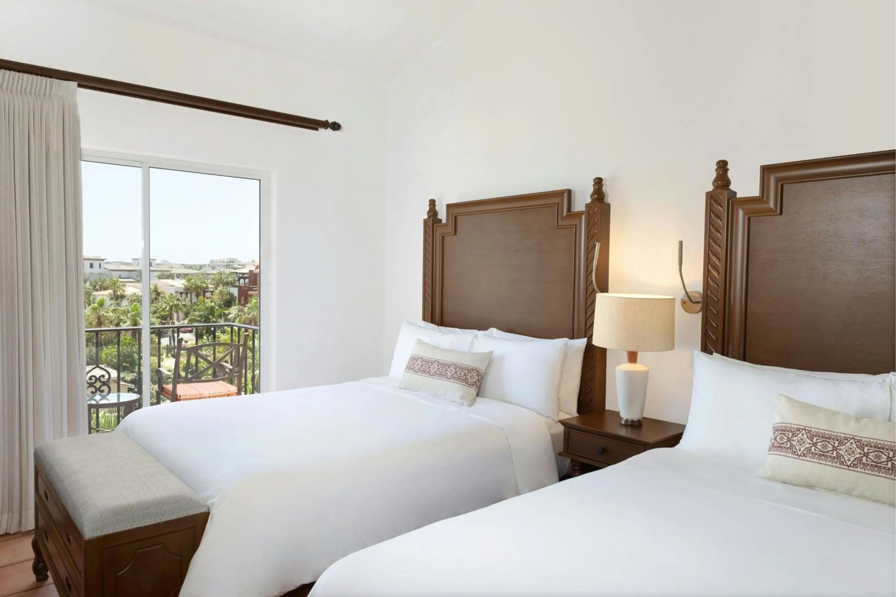 Photo of the whole room, Bed in Hacienda del Mar Los Cabos, an Autograph Collection All-Inclusive Resort