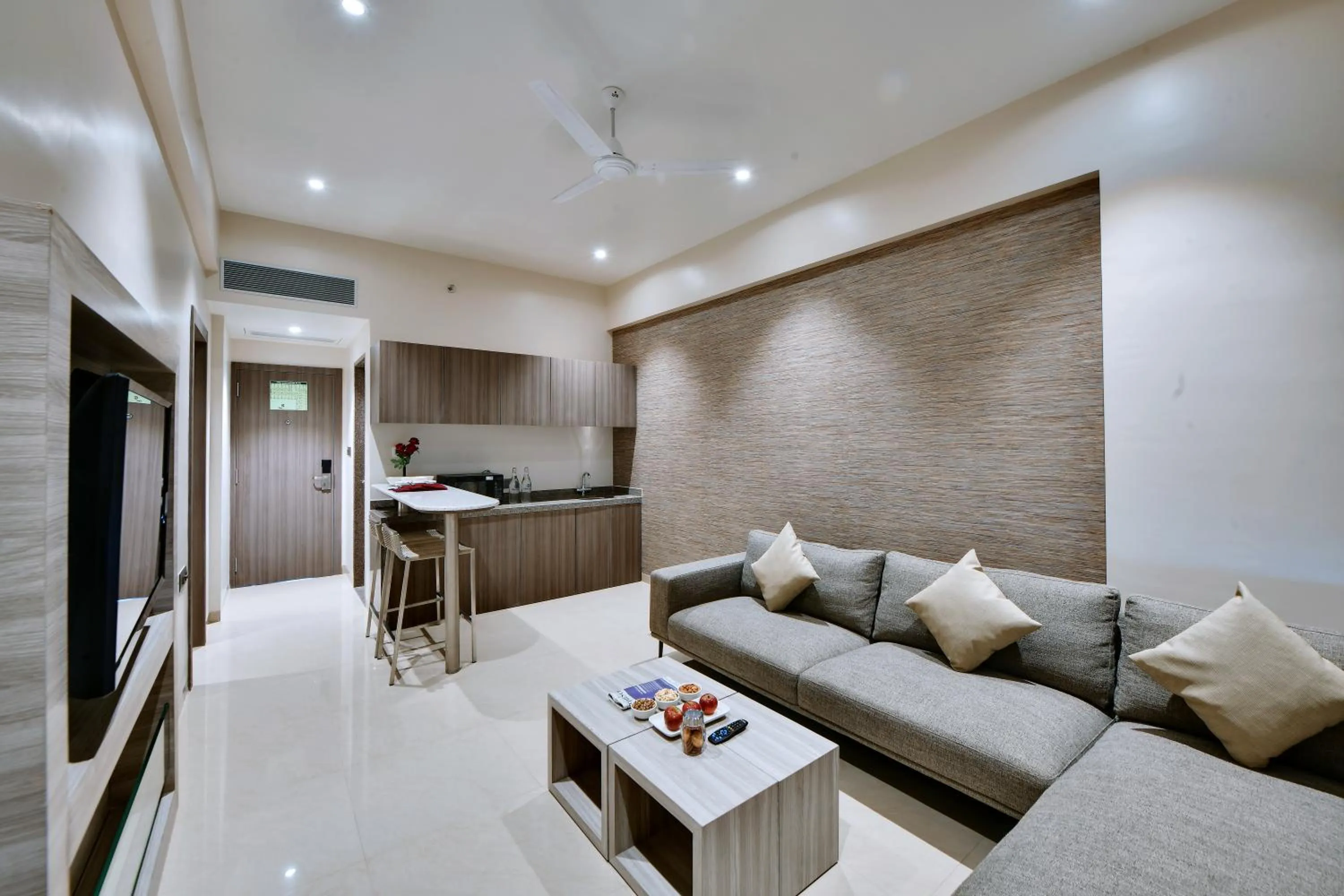 Kitchen or kitchenette in Click Hotel Pithampur