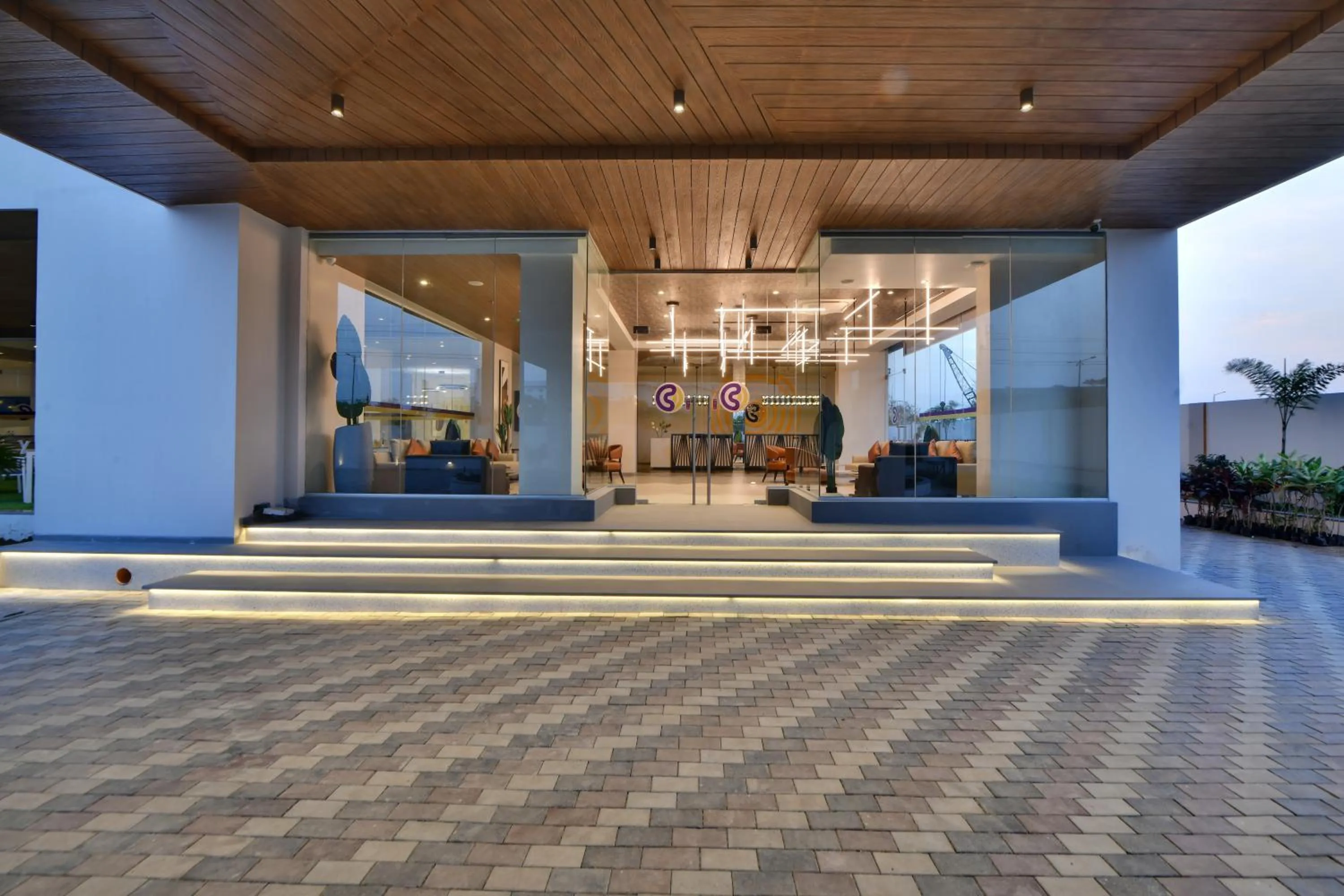 Property building in Click Hotel Pithampur