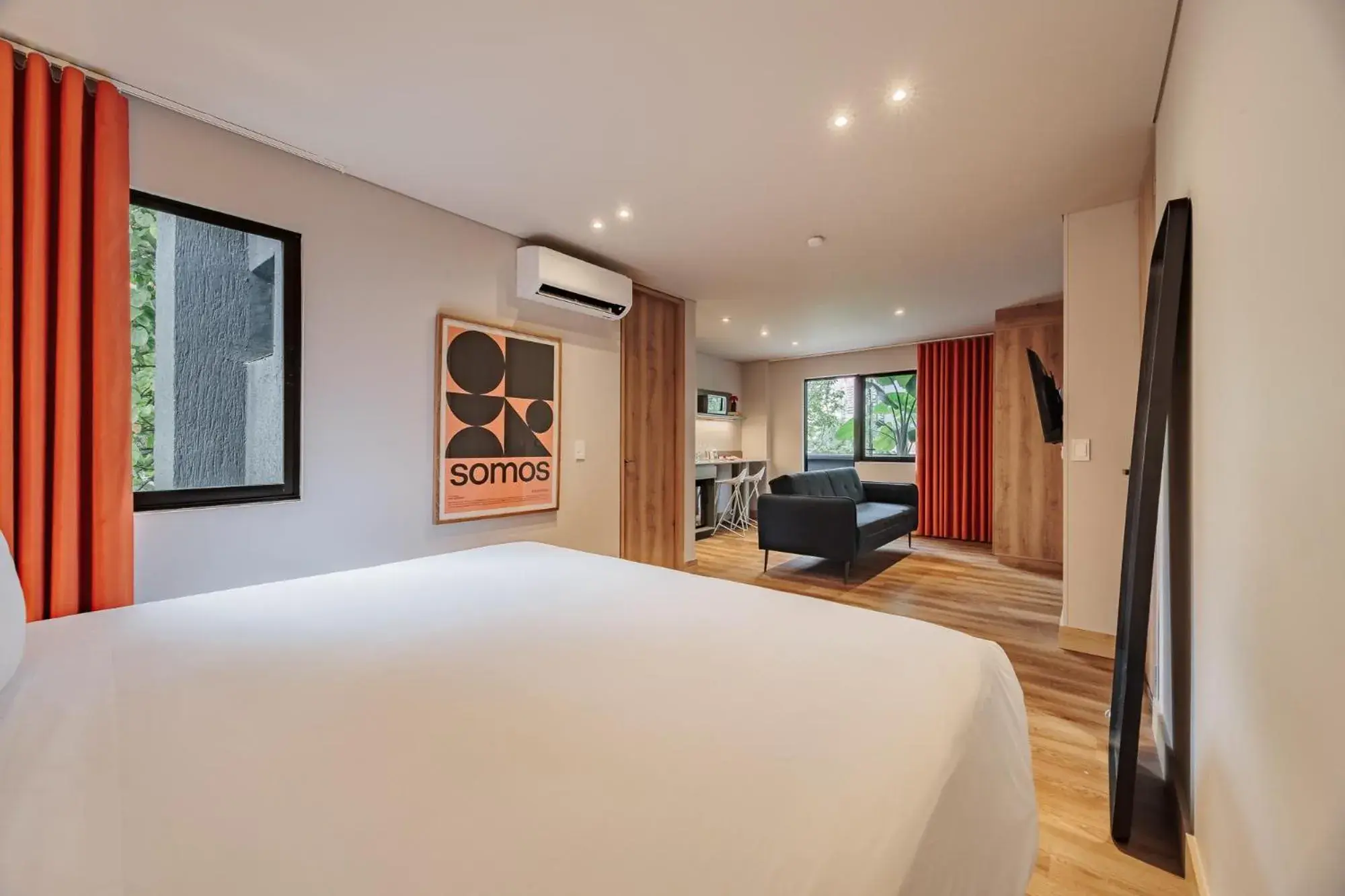 Superior Apartment with Balcony in The Somos Central Hotel Poblado Superior Apartment with Balcony in The Somos Central Hotel Poblado