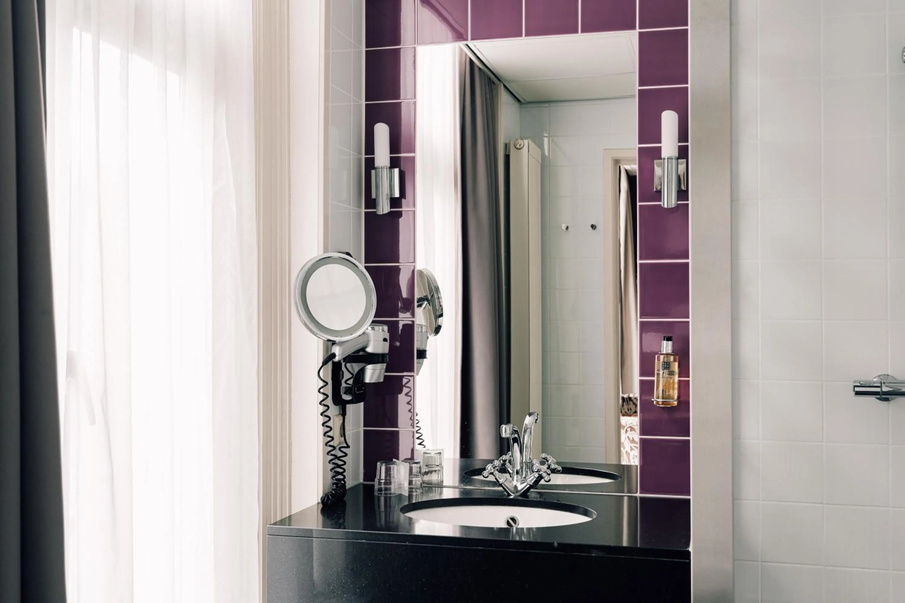 Bathroom in Hotel Wesseling