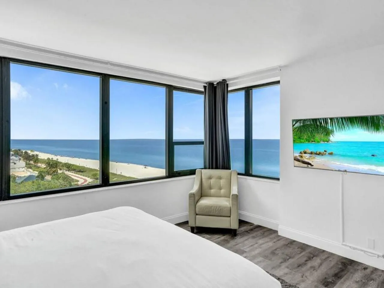 Bedroom, Bed in Full ocean view Huge private terrace 1002