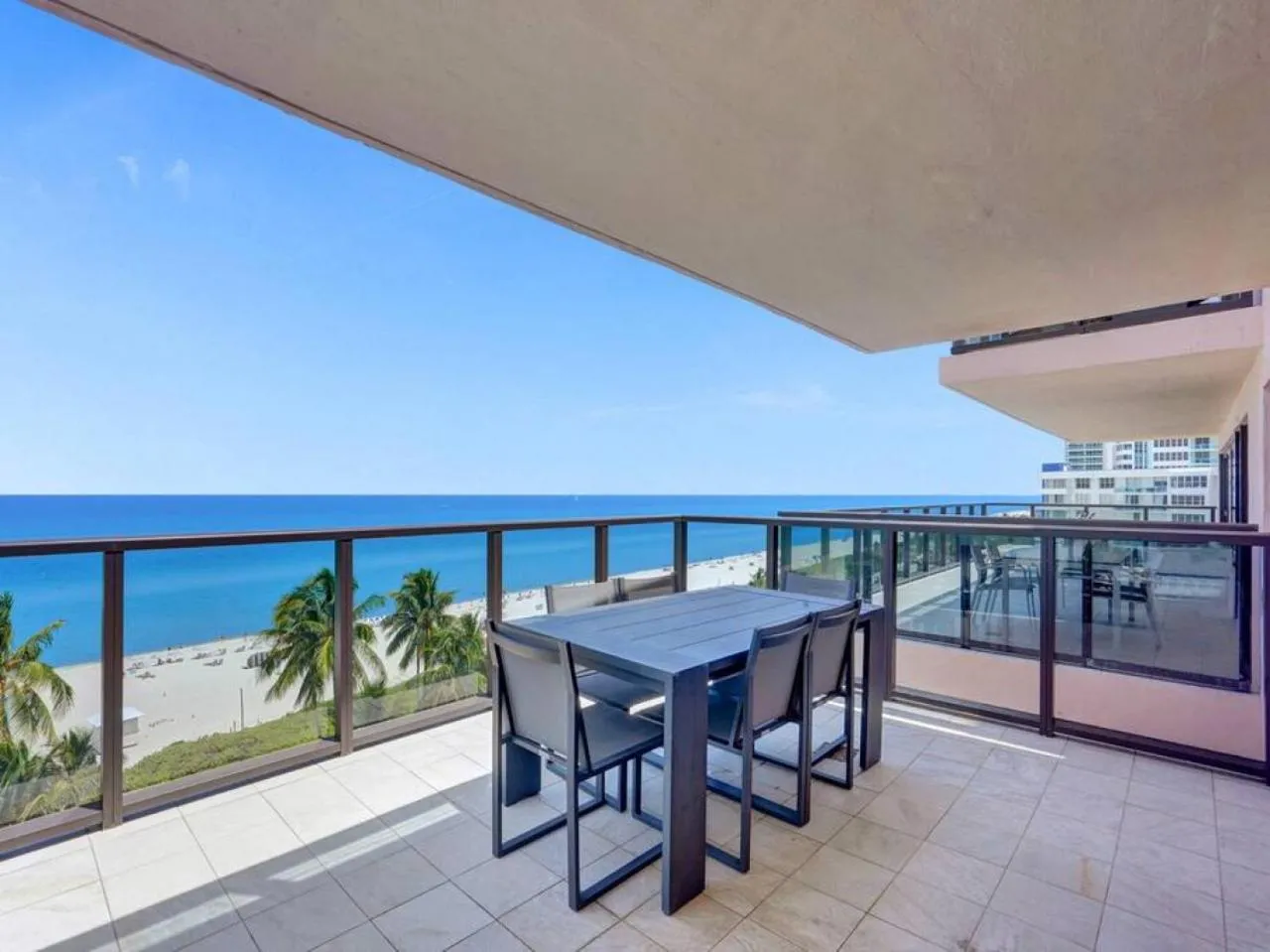 Balcony/Terrace in Full ocean view Huge private terrace 1002