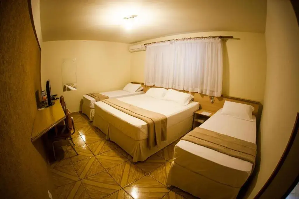 Deluxe Quadruple Room - single occupancy in Harbor Self Cidade Verde Deluxe Quadruple Room - single occupancy in Harbor Self Cidade Verde