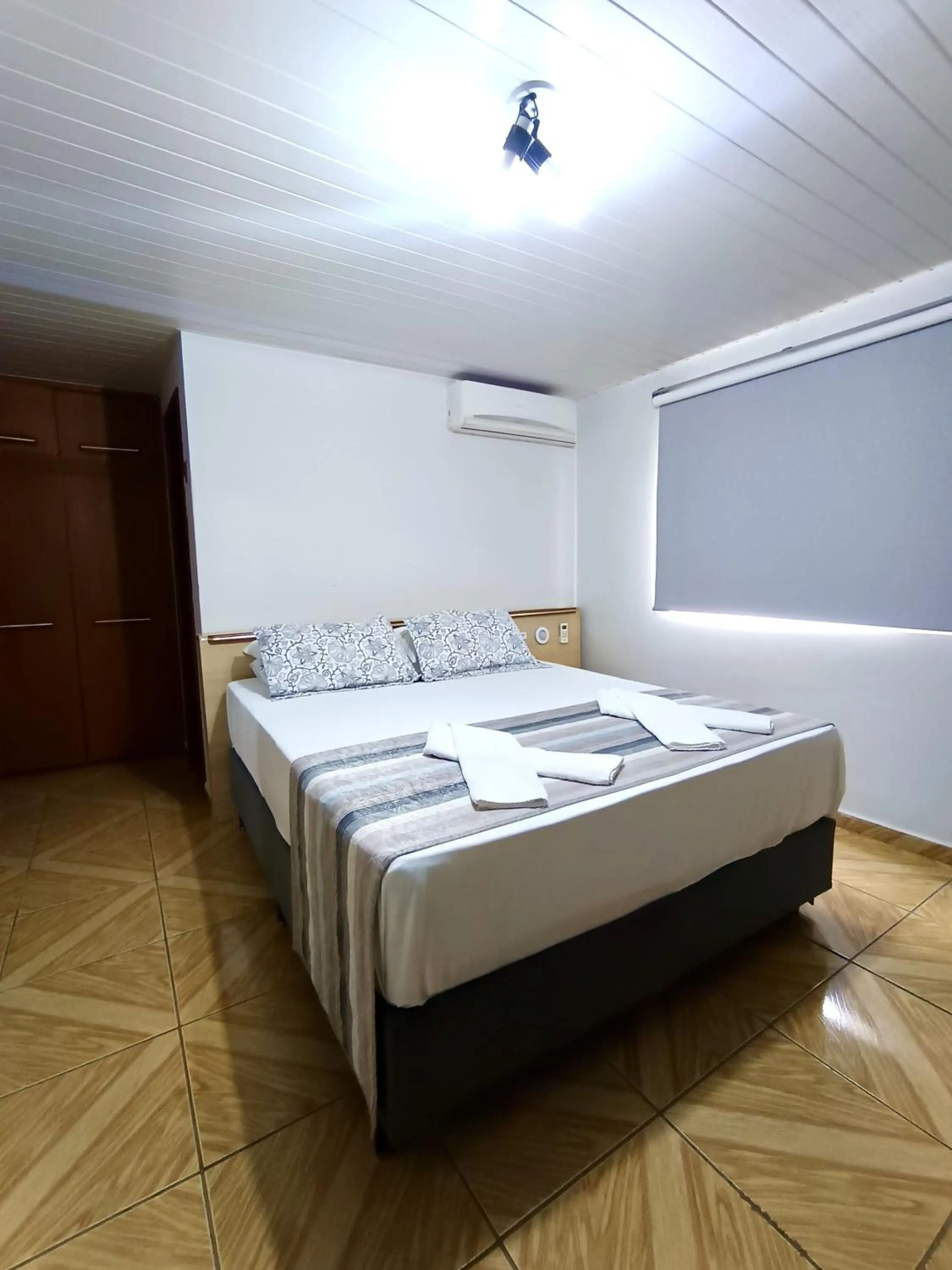 GoldMen Select Maringá