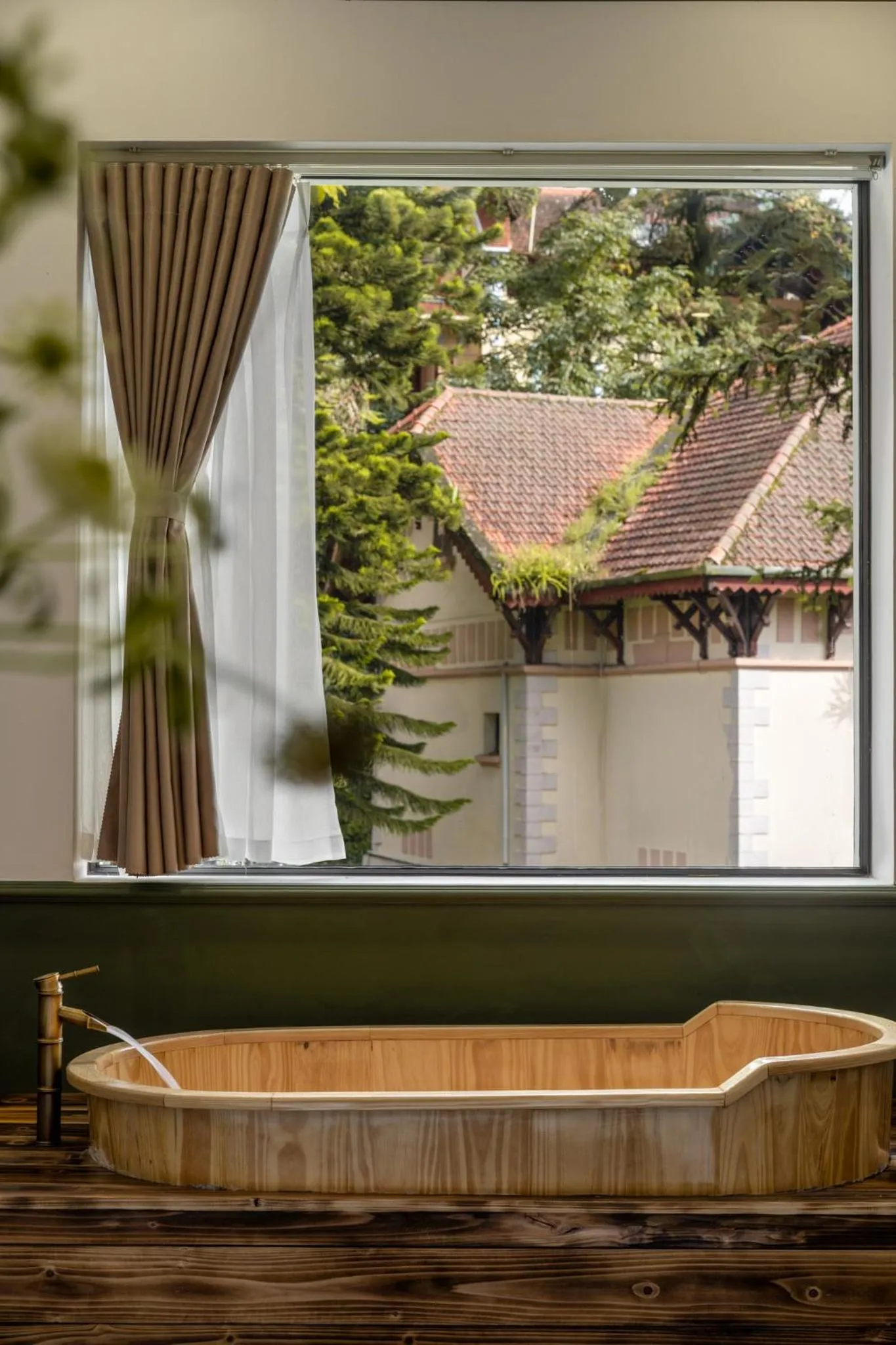 Bath in The Gate Boutique Hotel Sapa