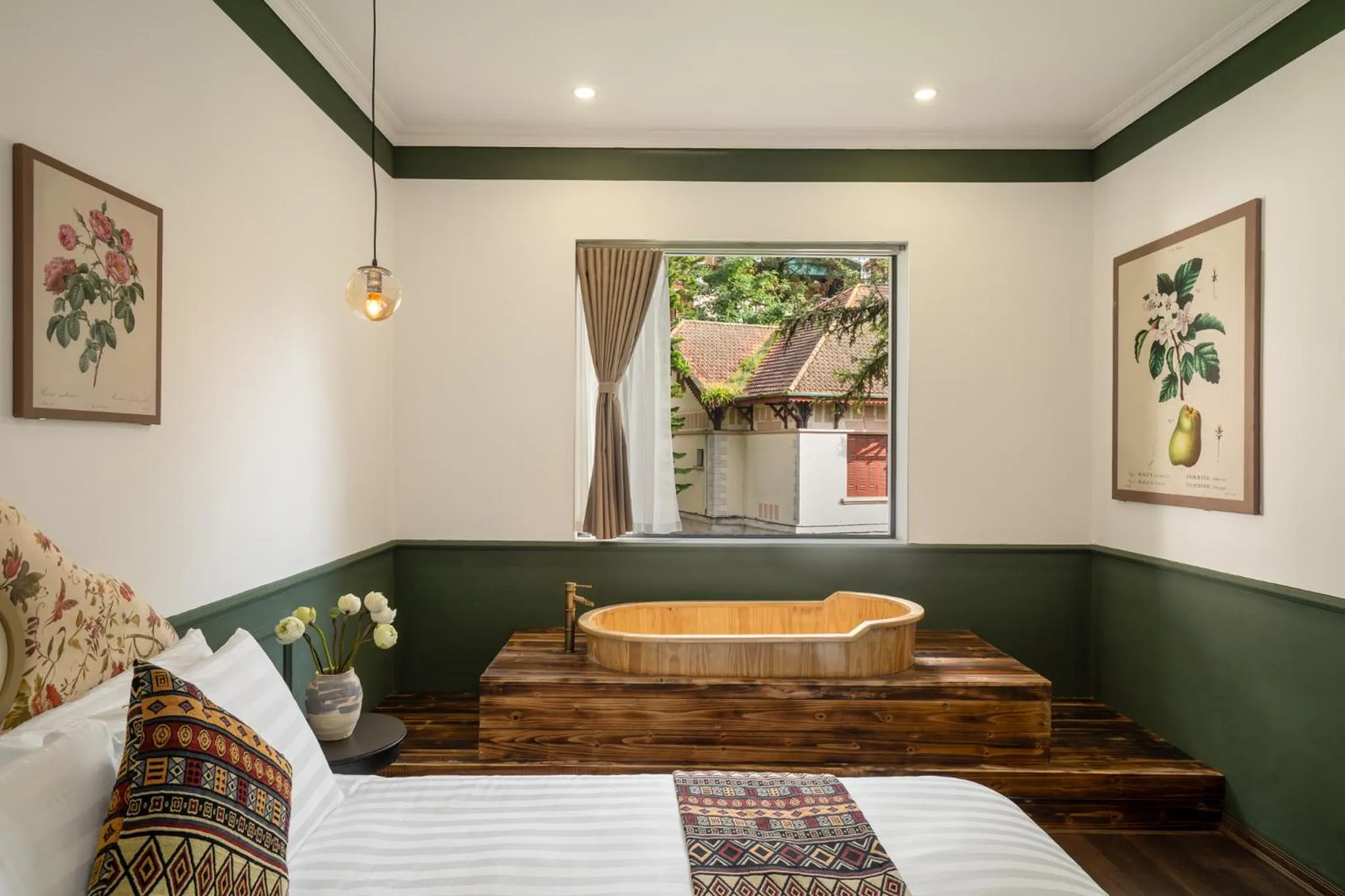 Photo of the whole room, Bed in The Gate Boutique Hotel Sapa