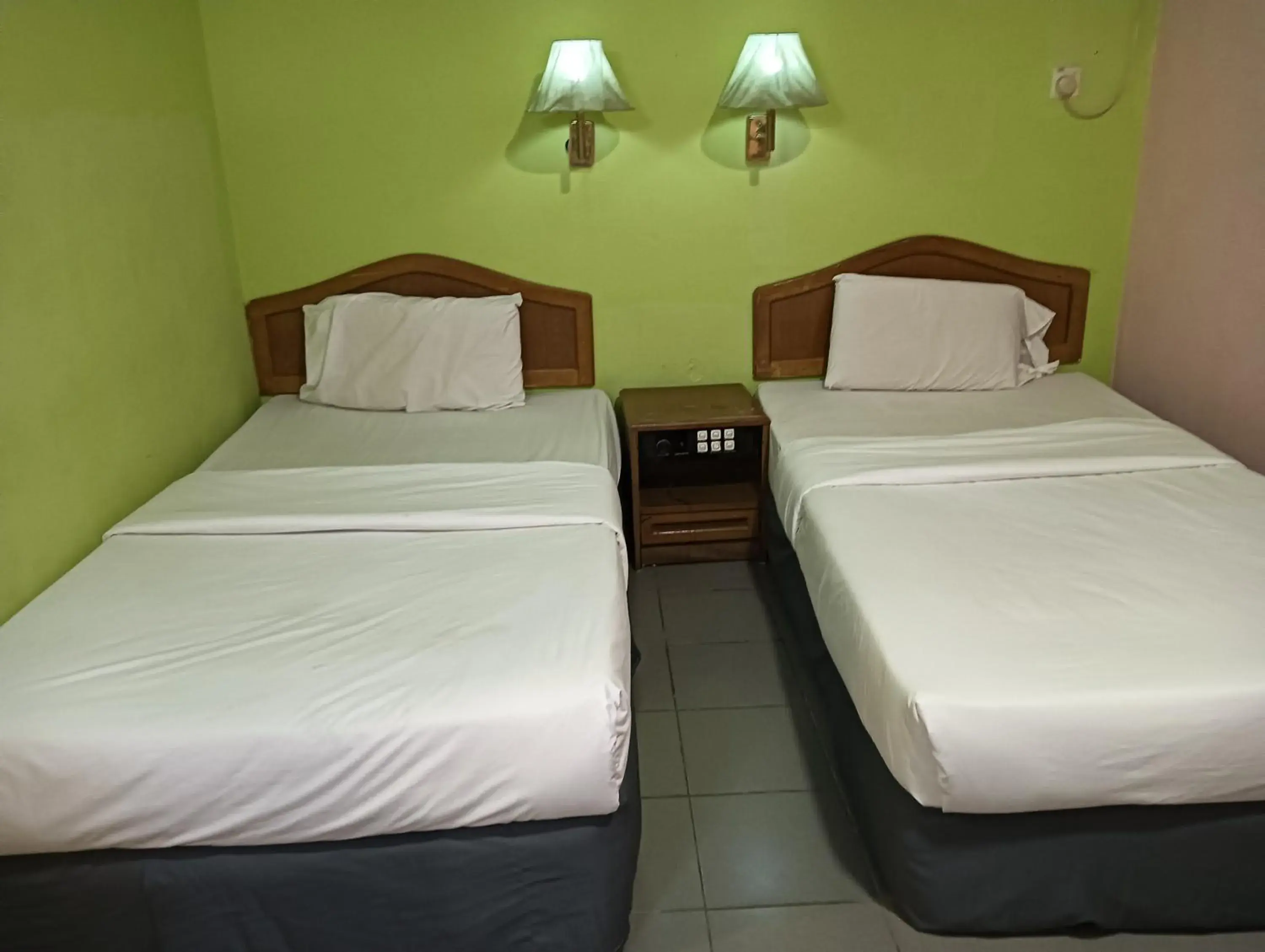 Standard Twin Room in Hotel O Wawasan Inn Standard Twin Room in Hotel O Wawasan Inn