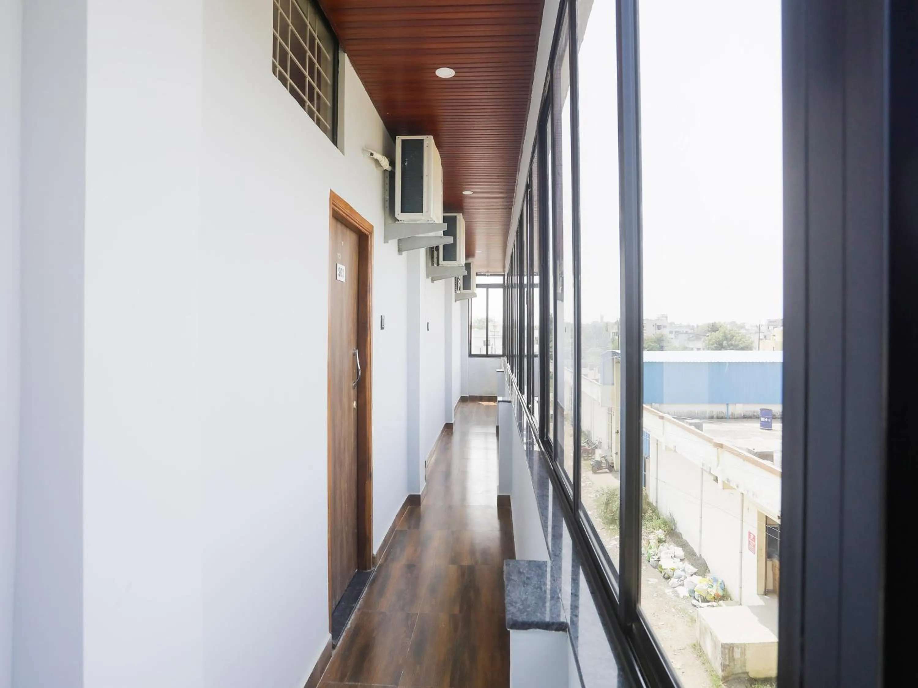 Hotel O by OYO RAHUL SERVICE APPARTMENT 2