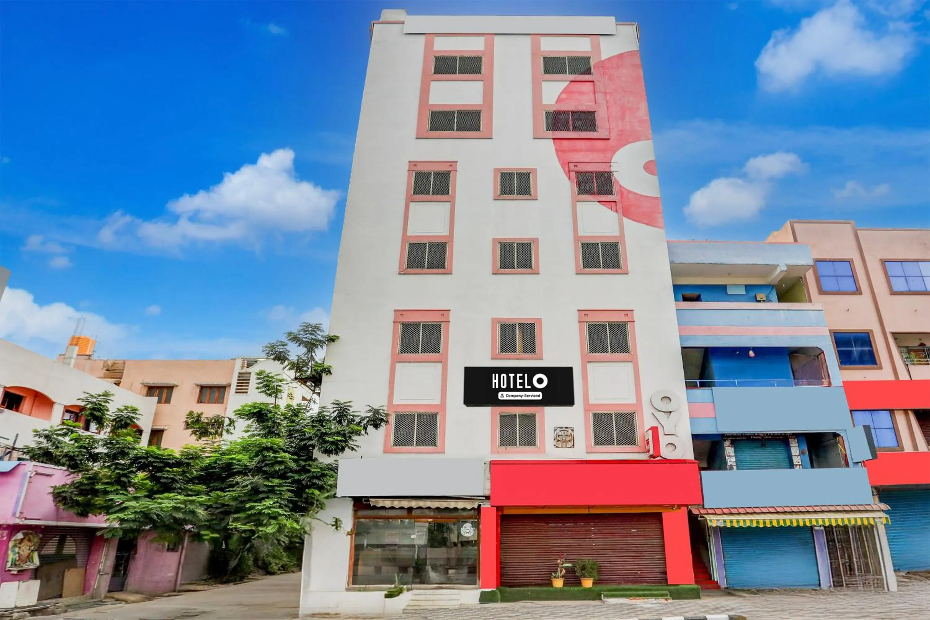 Super Hotel O Karakambadi Near Alipiri formerly BVN Grand