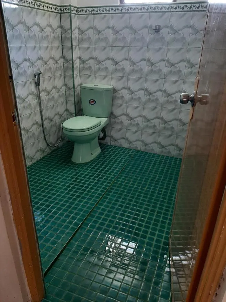 Toilet in Ellakanda Nature Villa