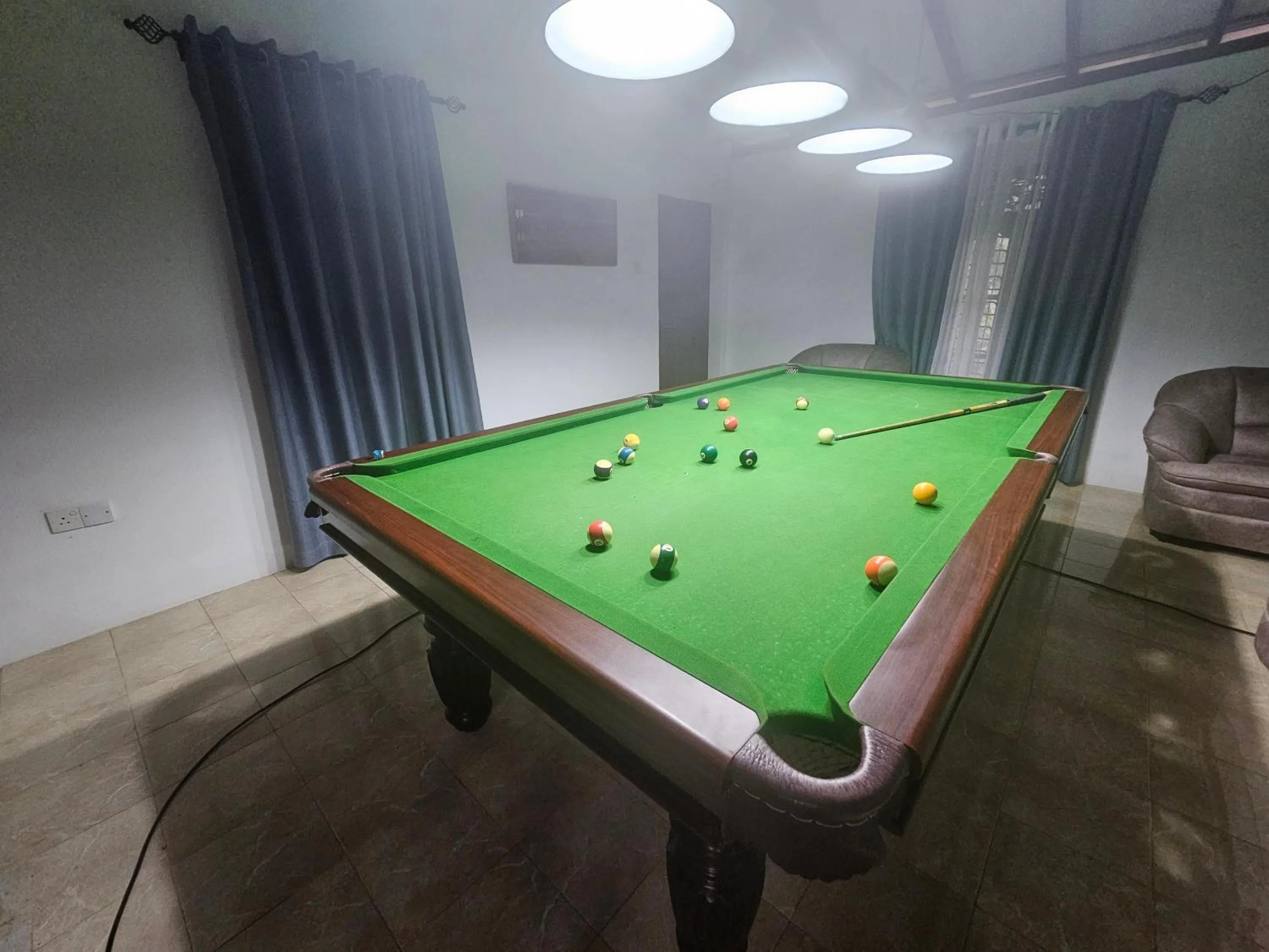 Billiard in Ellakanda Nature Villa